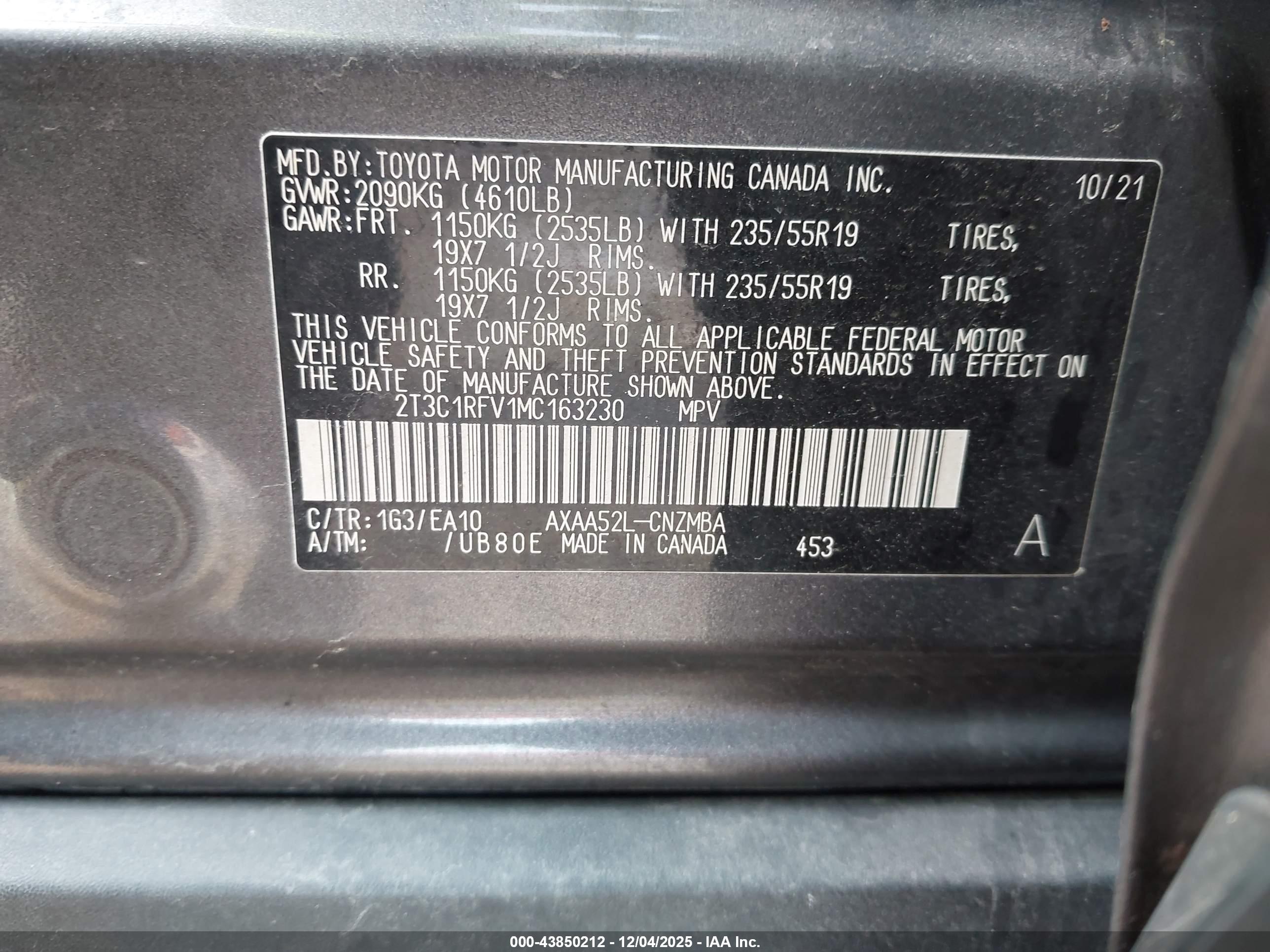 TOYOTA RAV4 image 9