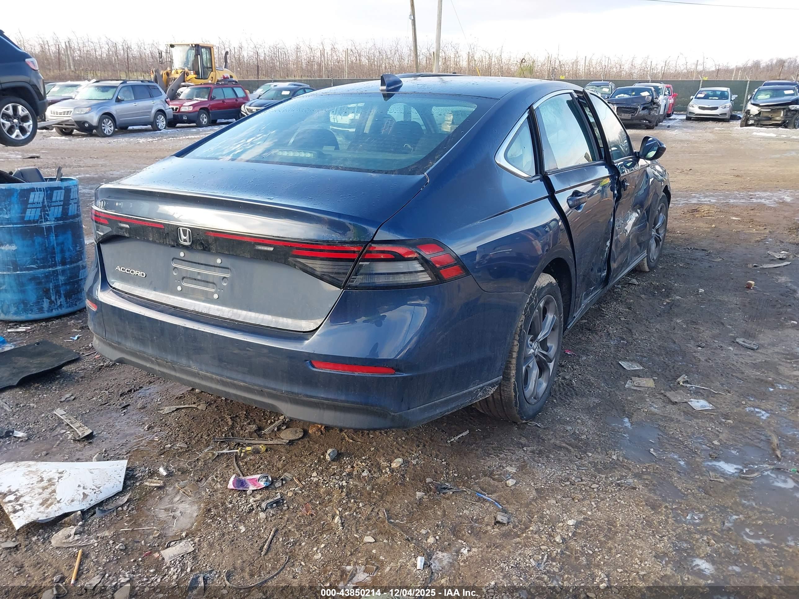 HONDA ACCORD image 4