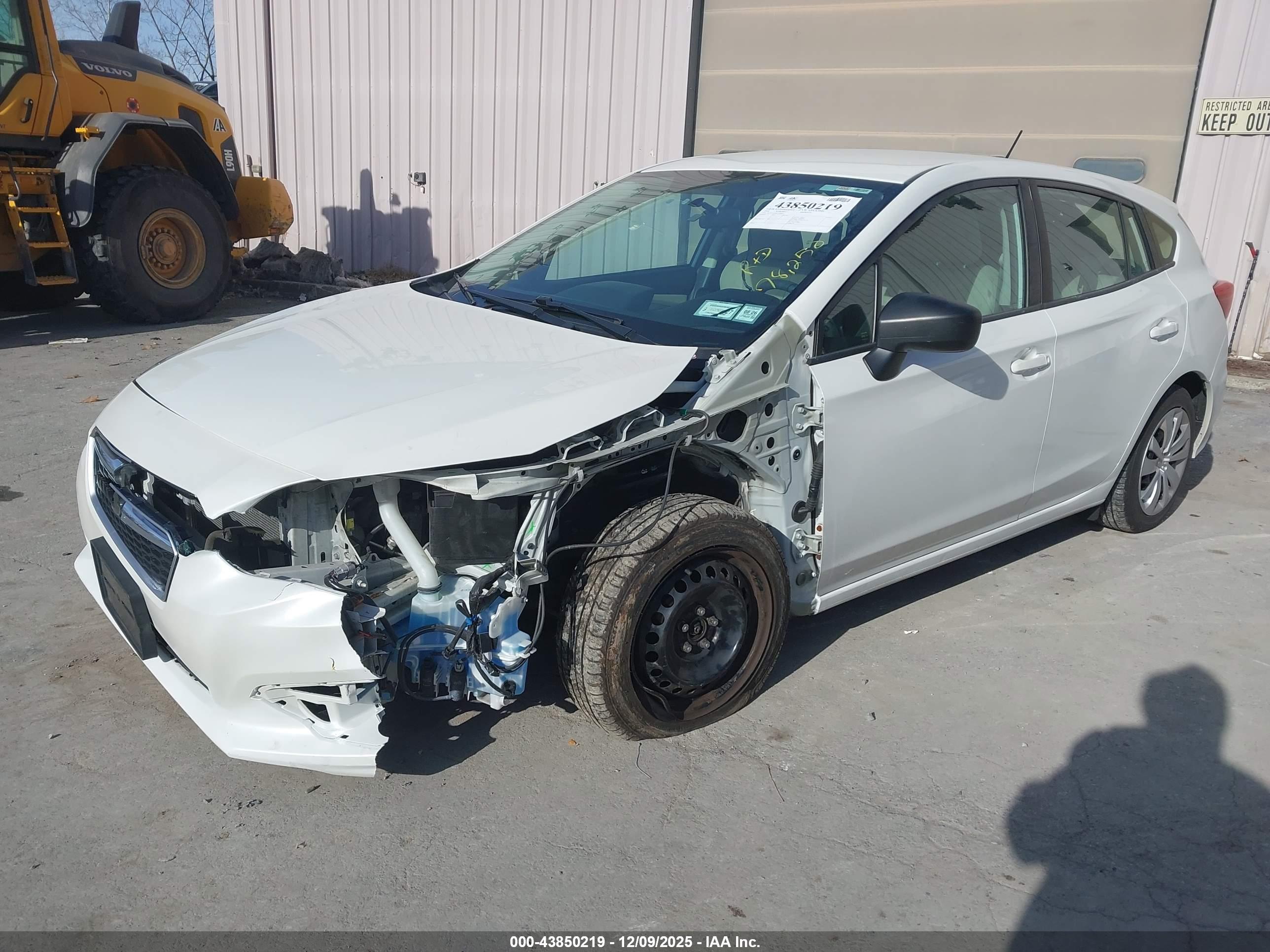 SUBARU IMPREZA image 2