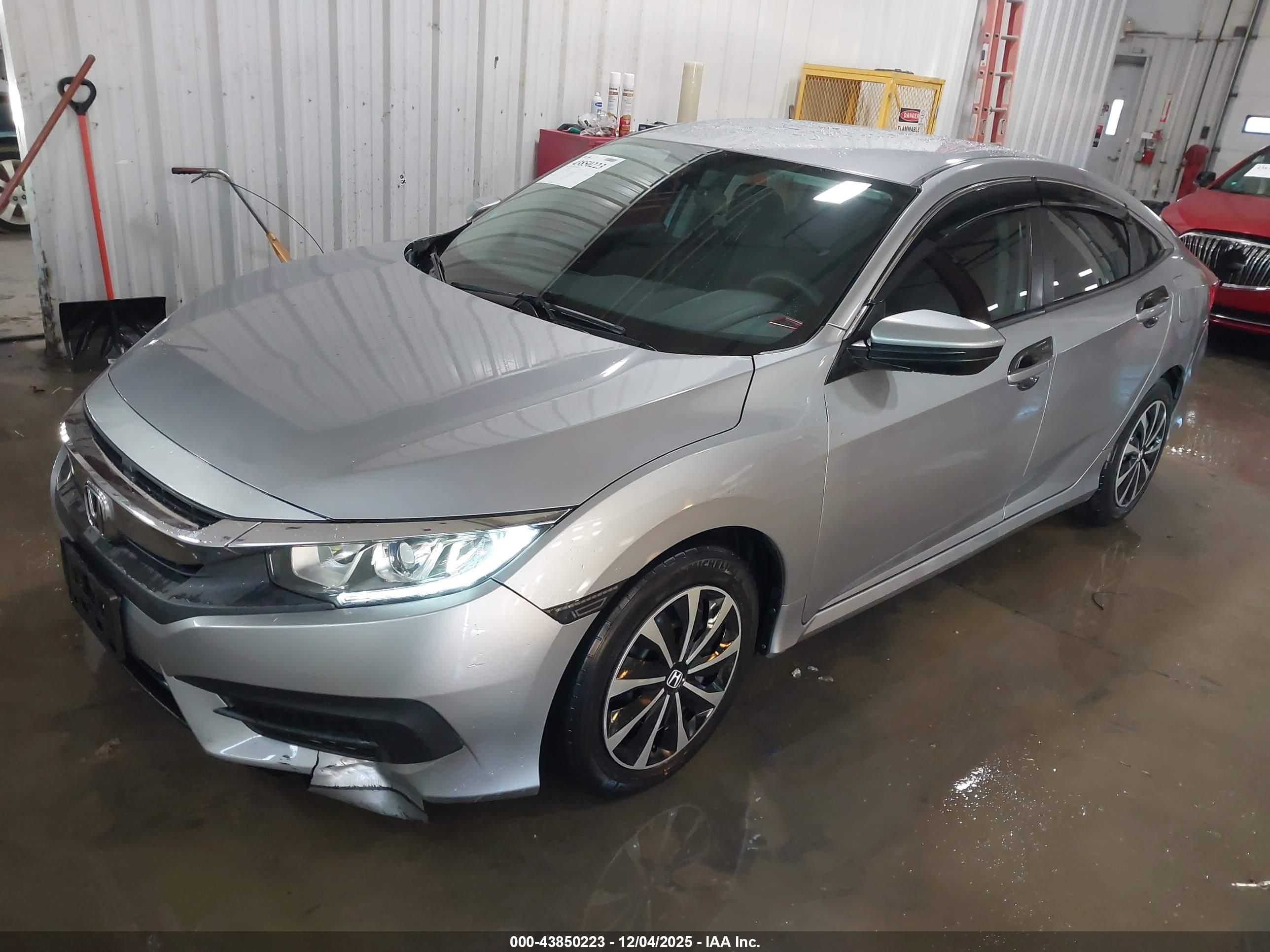 HONDA CIVIC image 2