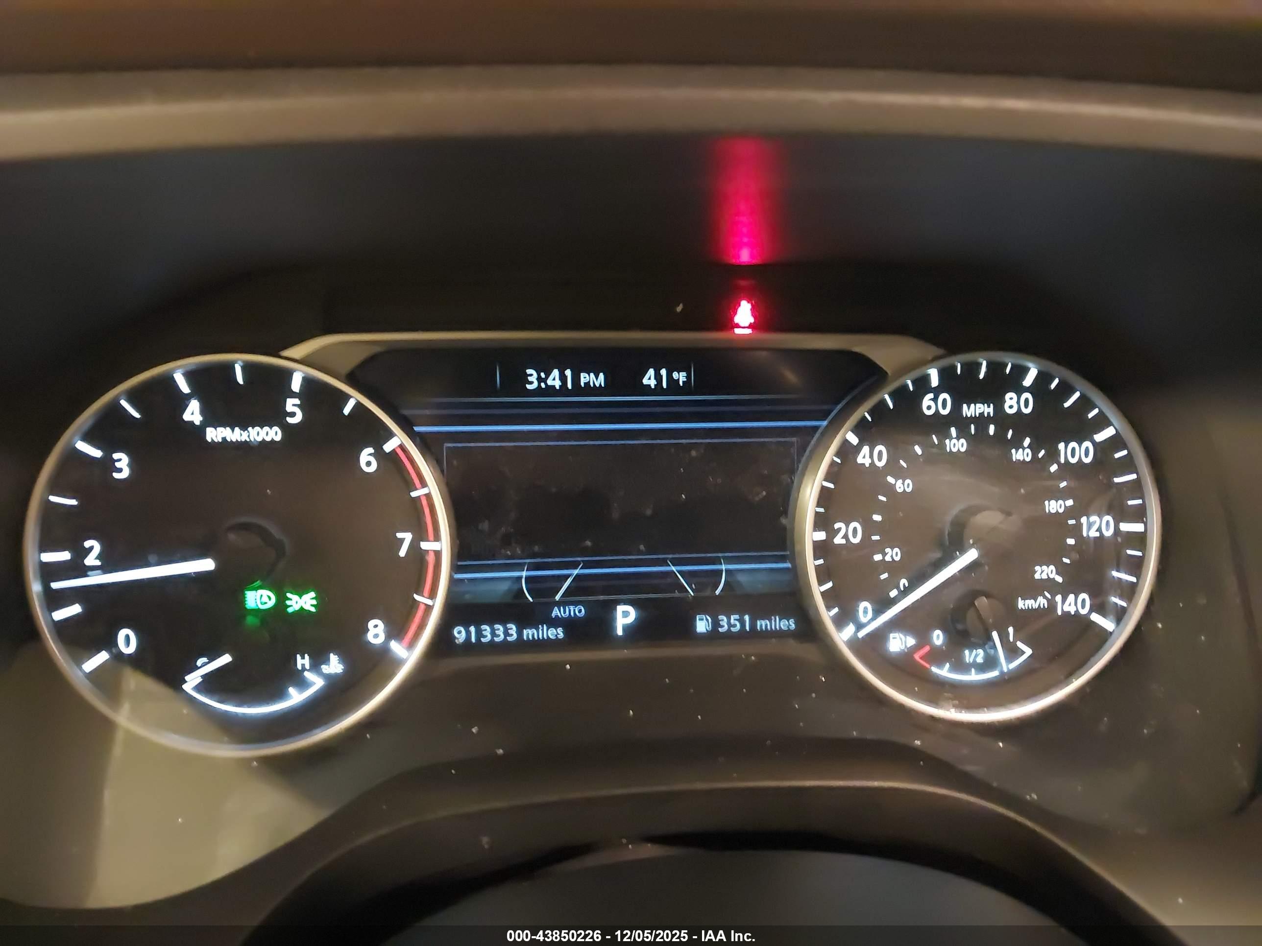 NISSAN ROGUE image 7