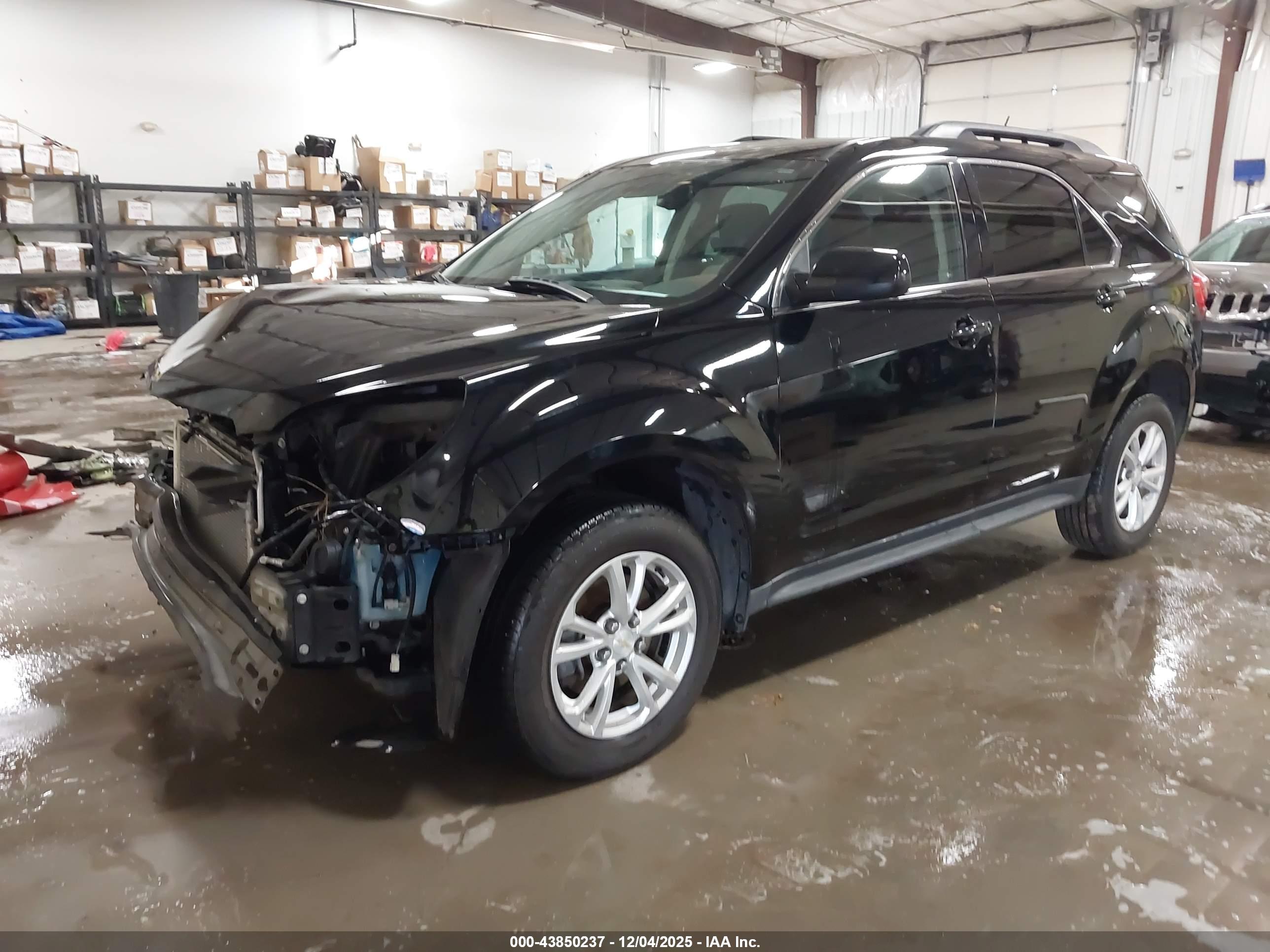 CHEVROLET EQUINOX image 2