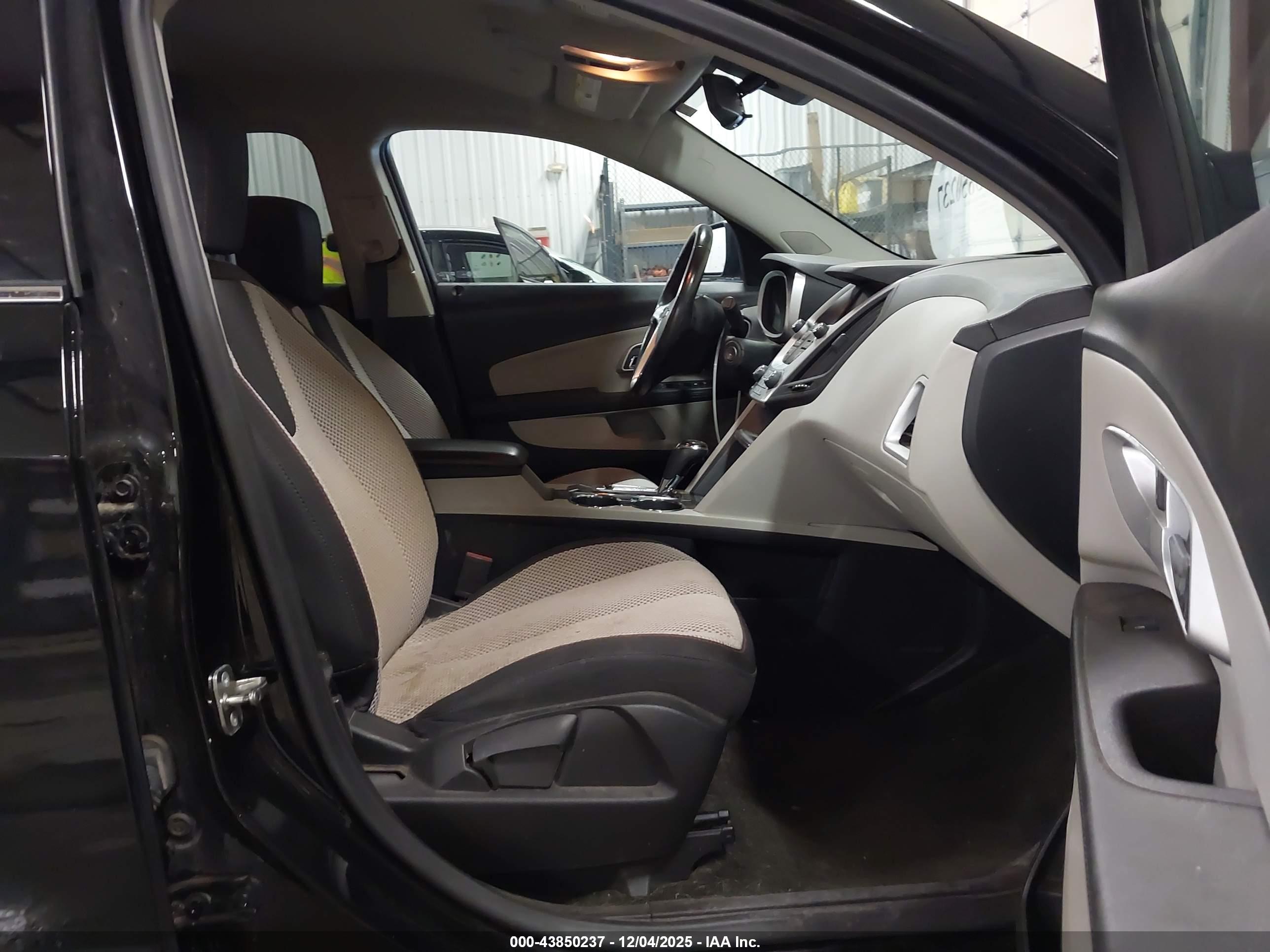 CHEVROLET EQUINOX image 5