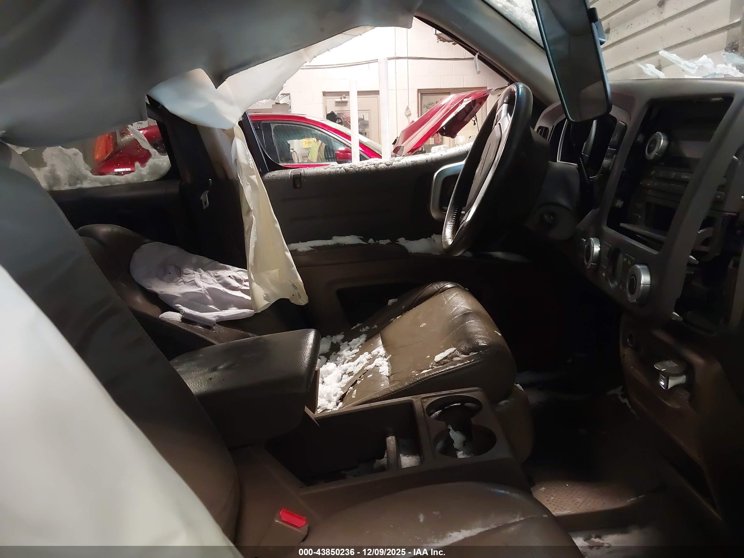 HONDA RIDGELINE image 5