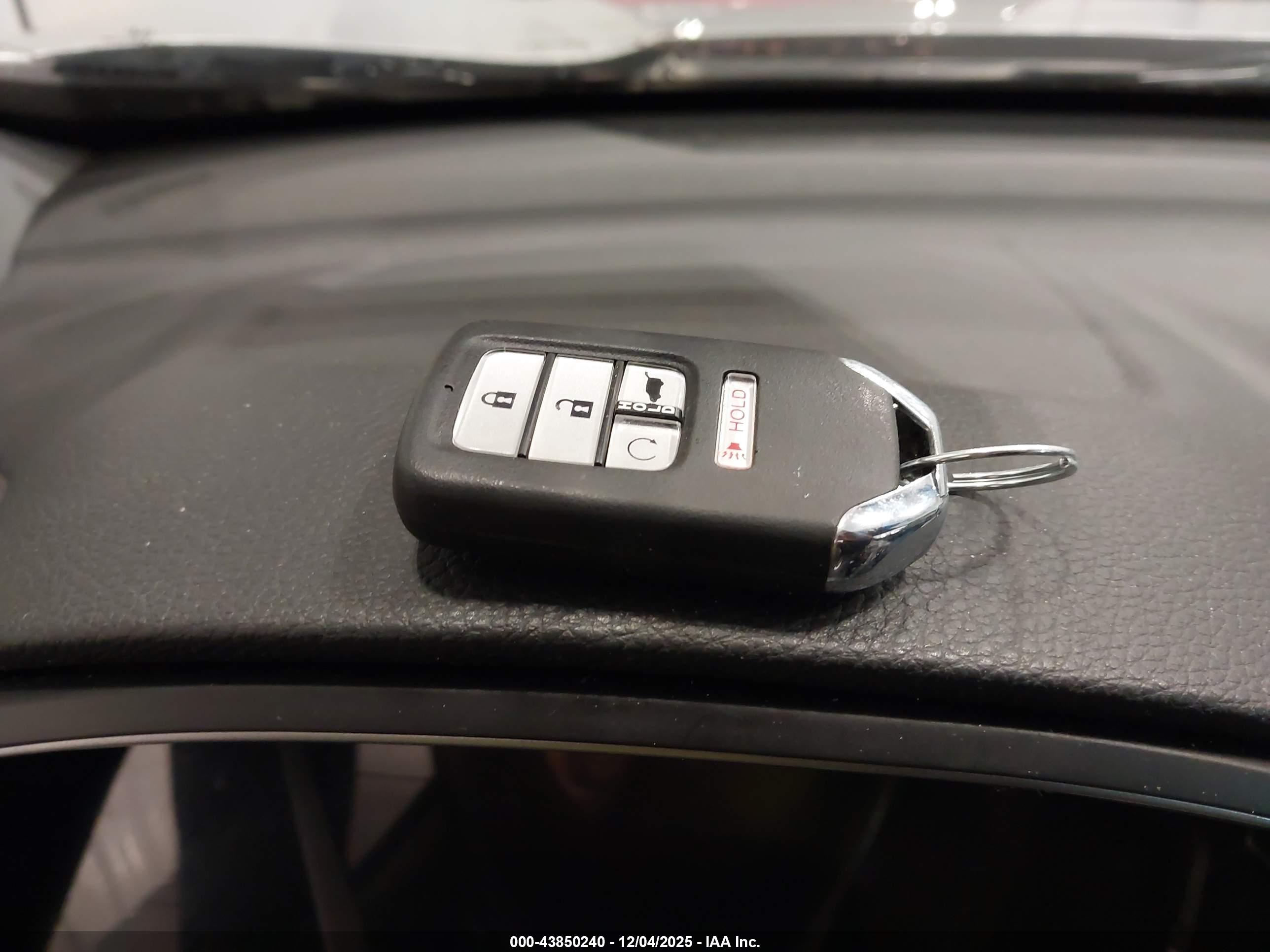 HONDA CR-V image 11