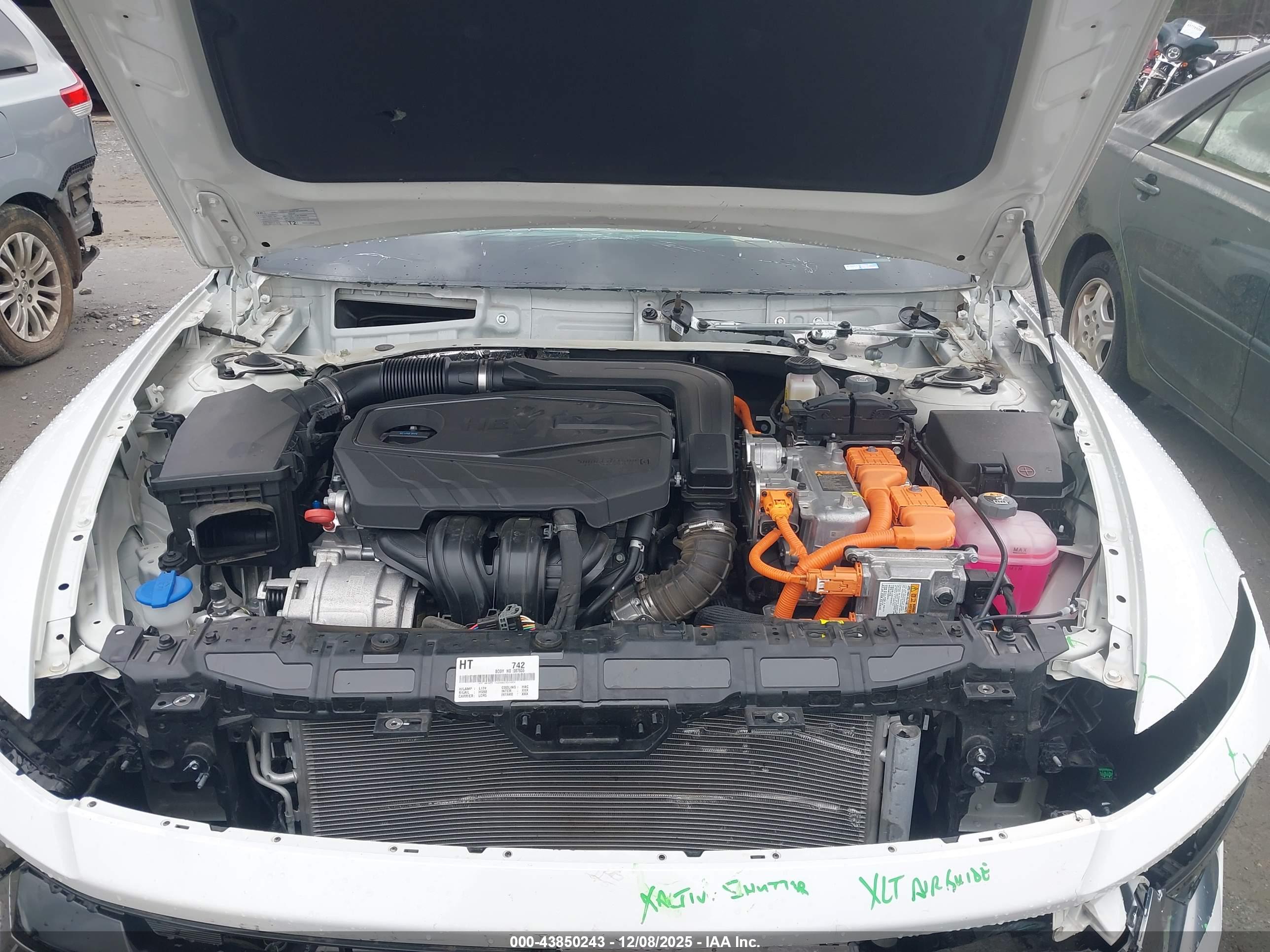 HYUNDAI SONATA image 10