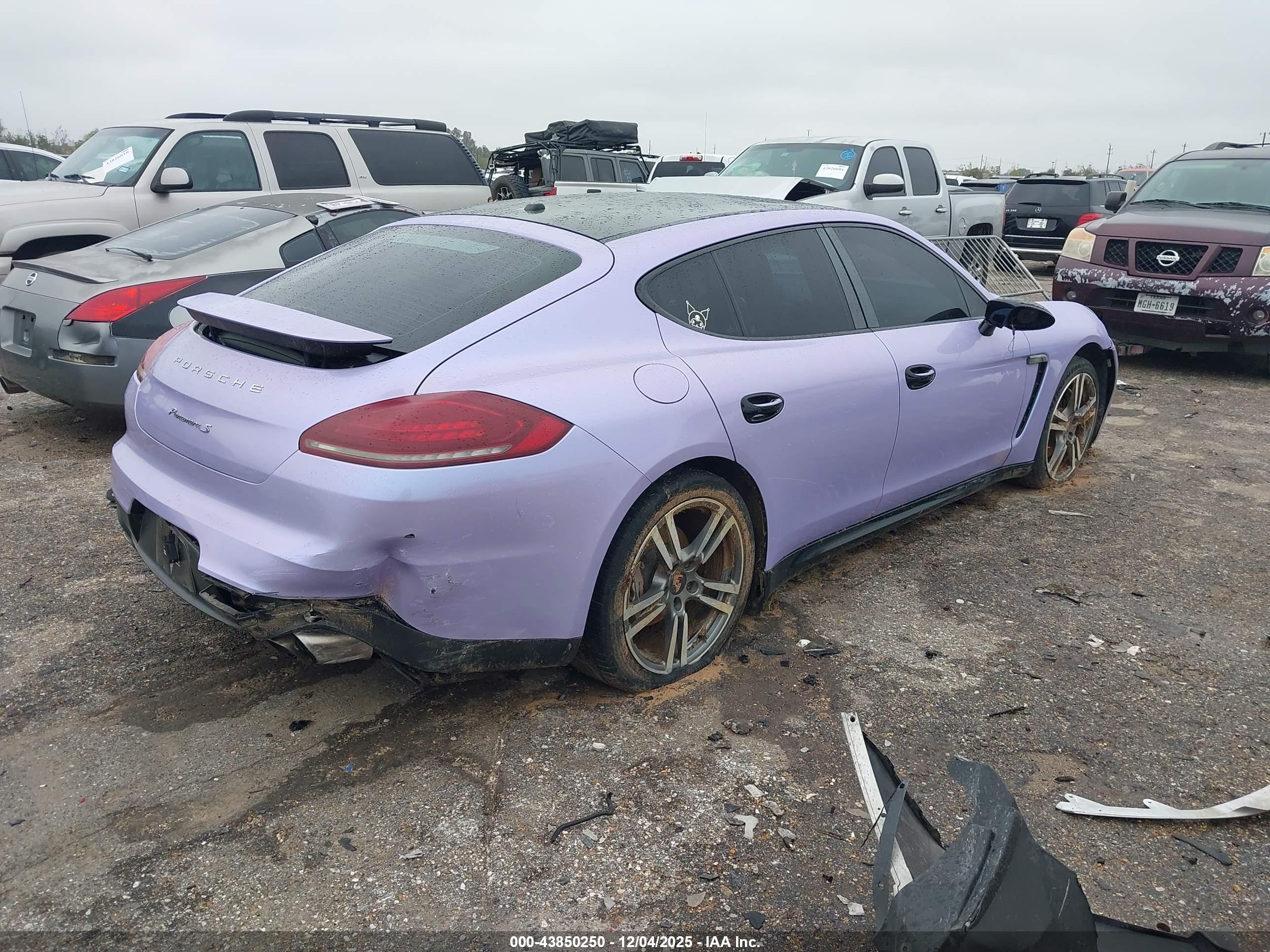 PORSCHE PANAMERA image 4