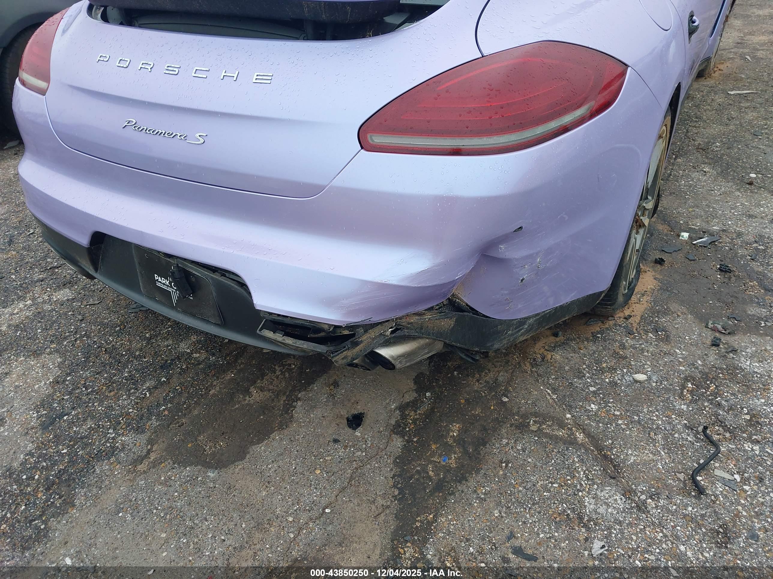 PORSCHE PANAMERA image 6
