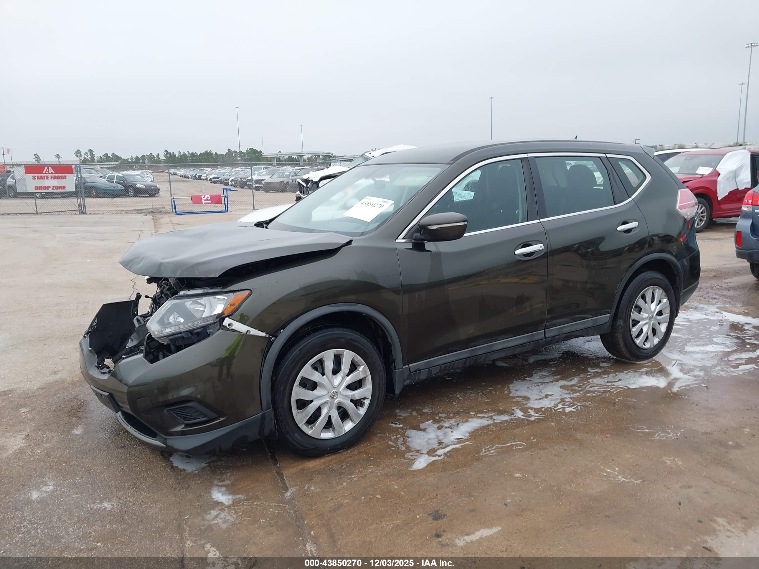 NISSAN ROGUE image 2