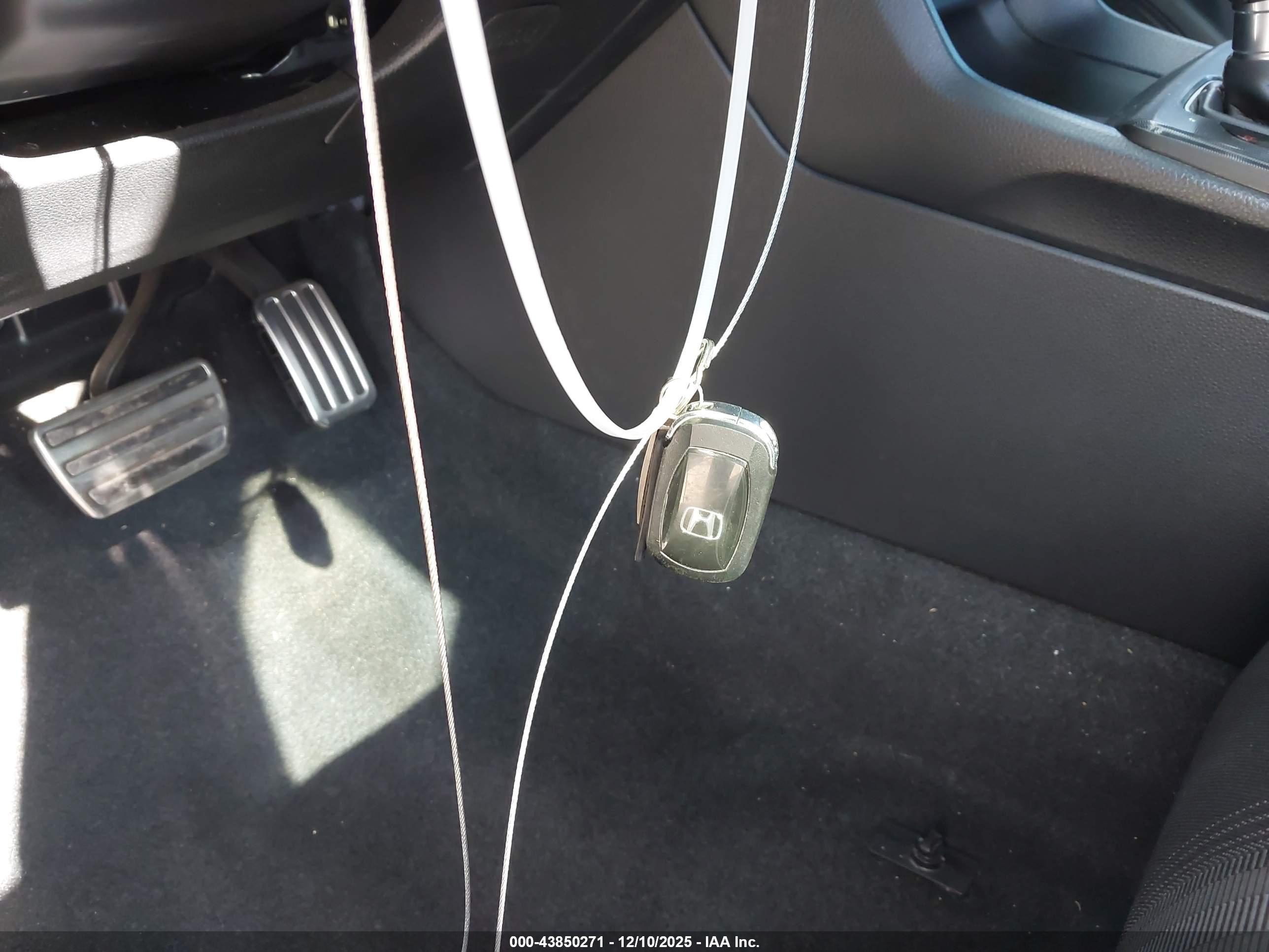 HONDA CIVIC image 11