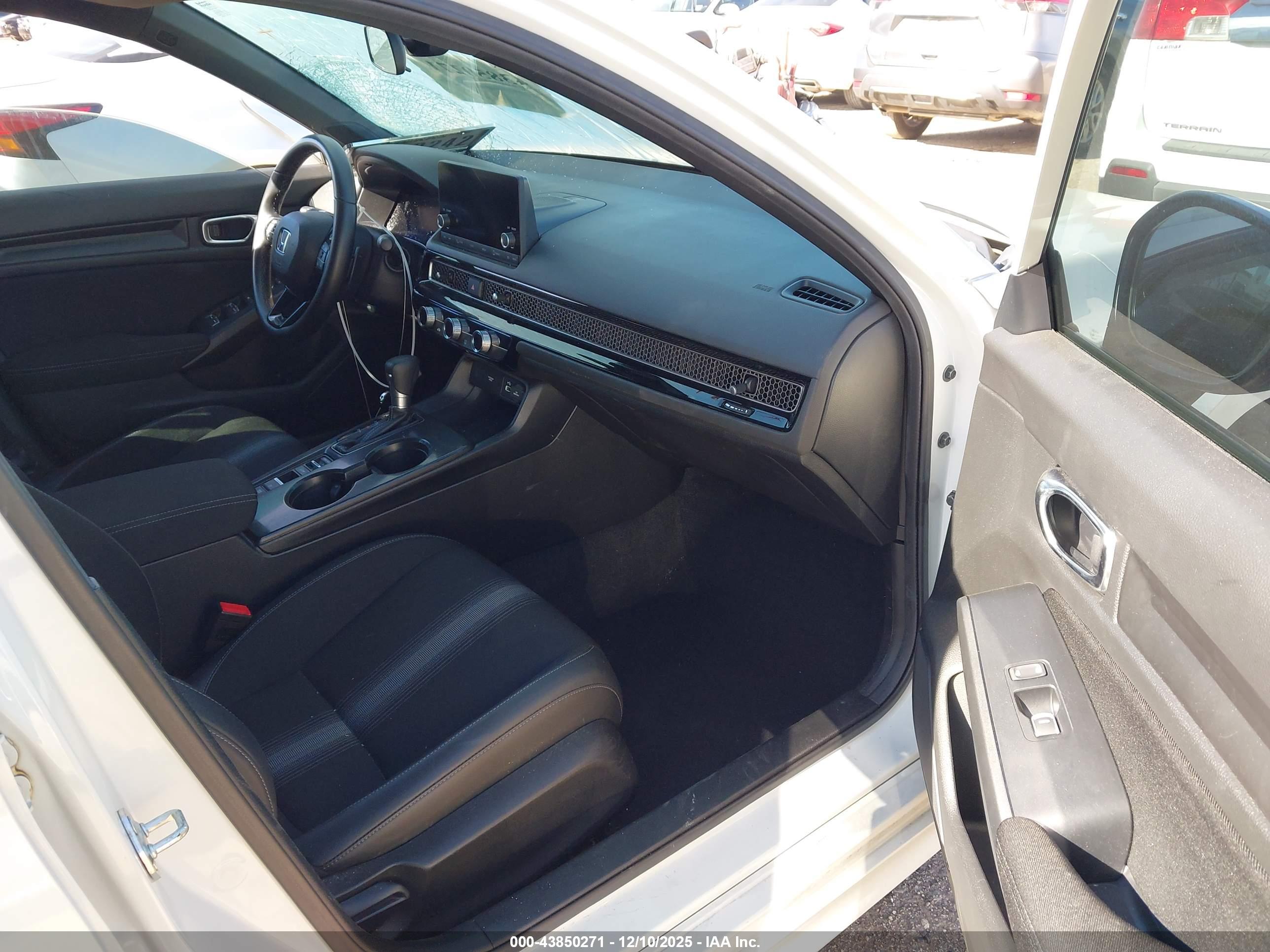 HONDA CIVIC image 5