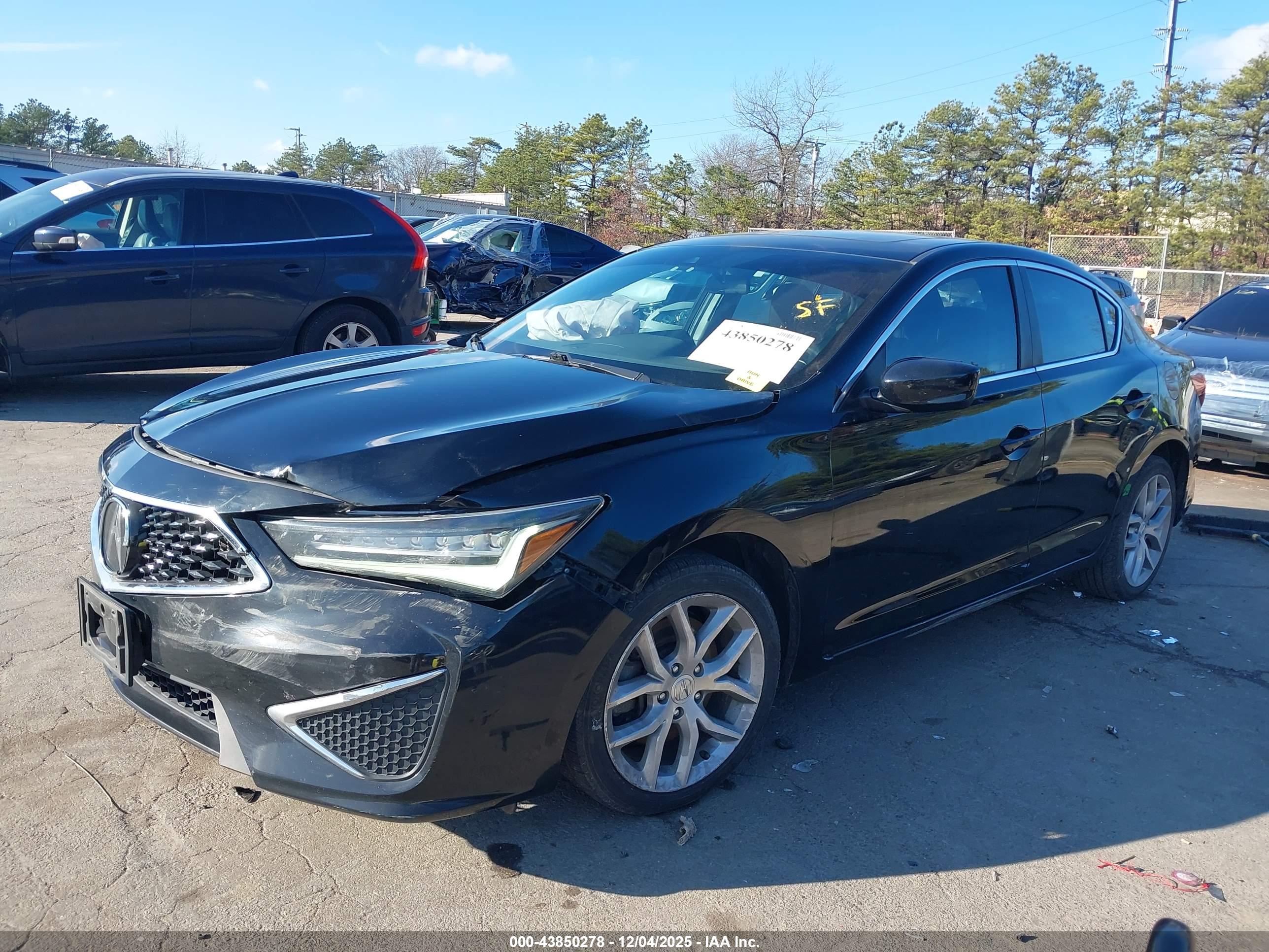 ACURA ILX image 2