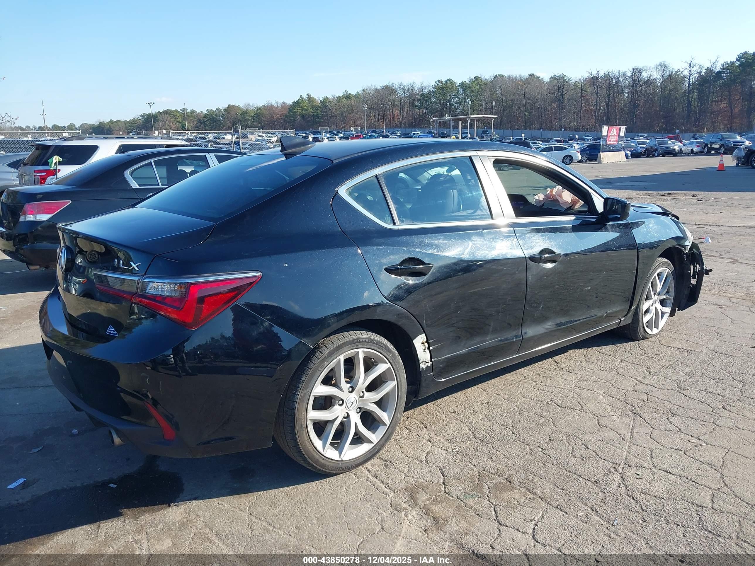 ACURA ILX image 4