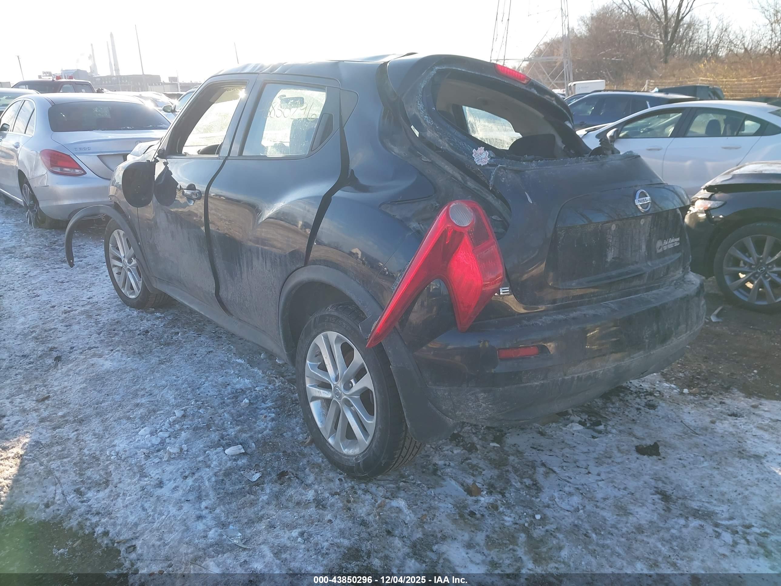 NISSAN JUKE image 3