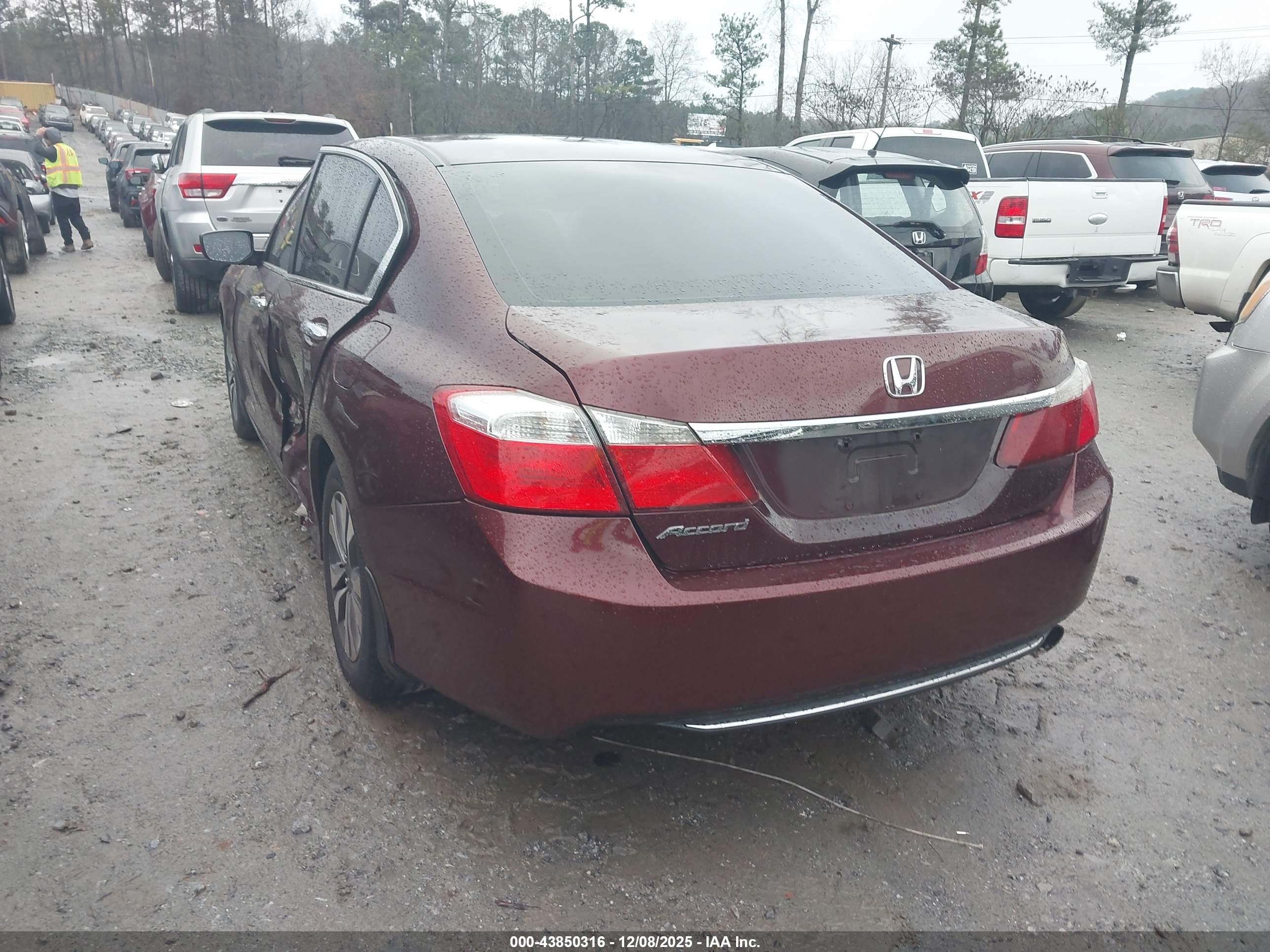 HONDA ACCORD image 3