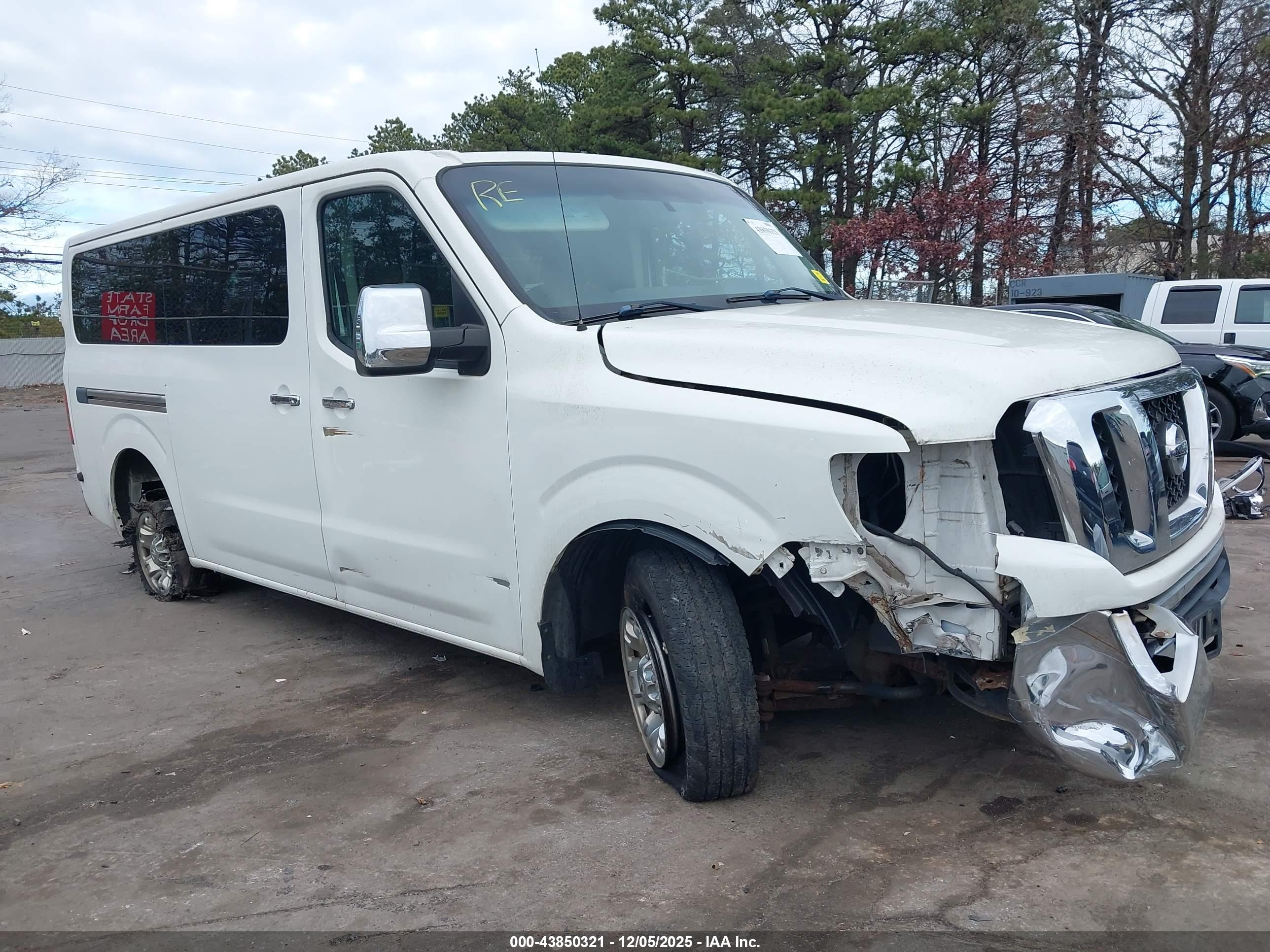 NISSAN NV image 6