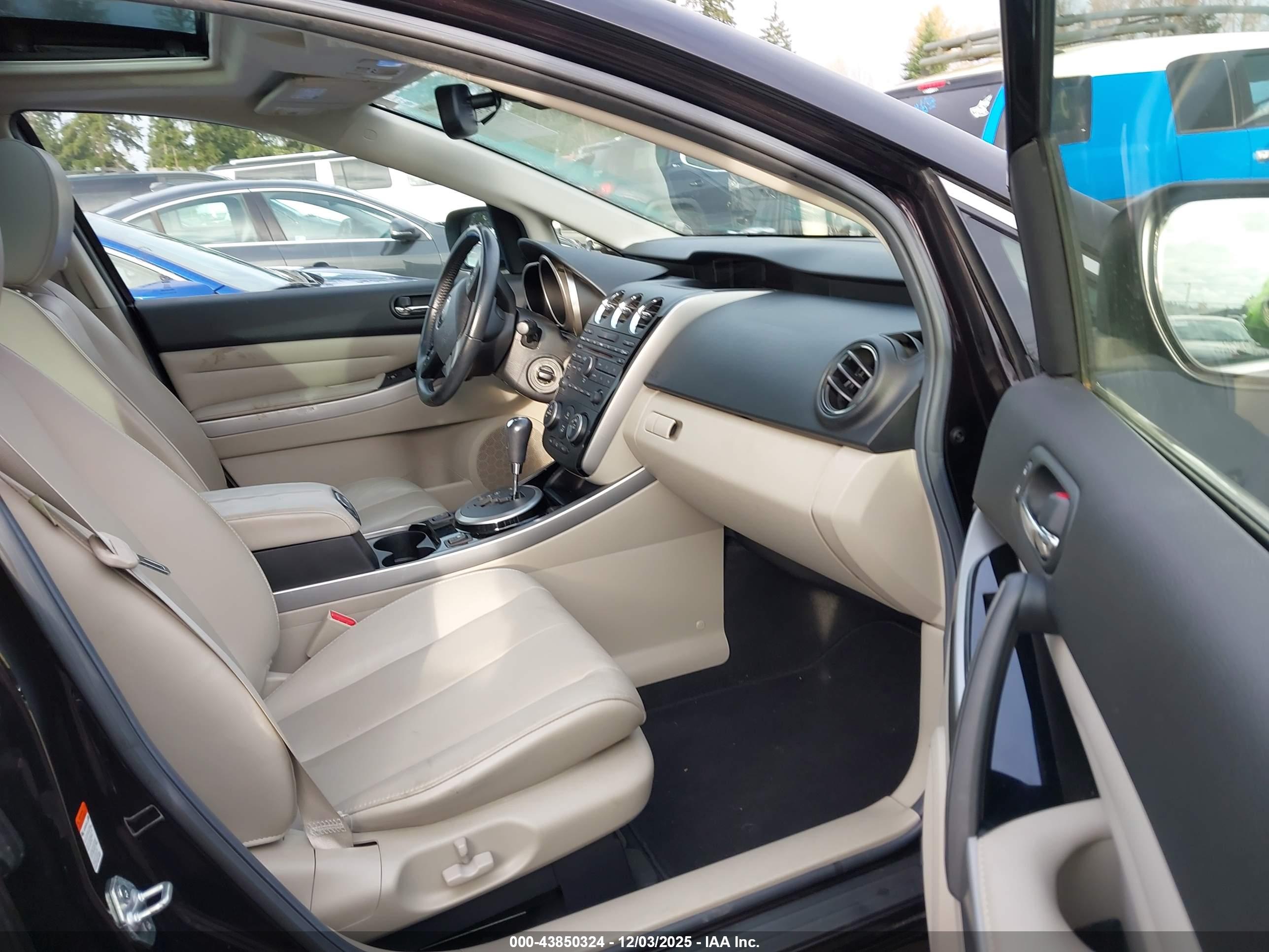 MAZDA CX-7 image 5