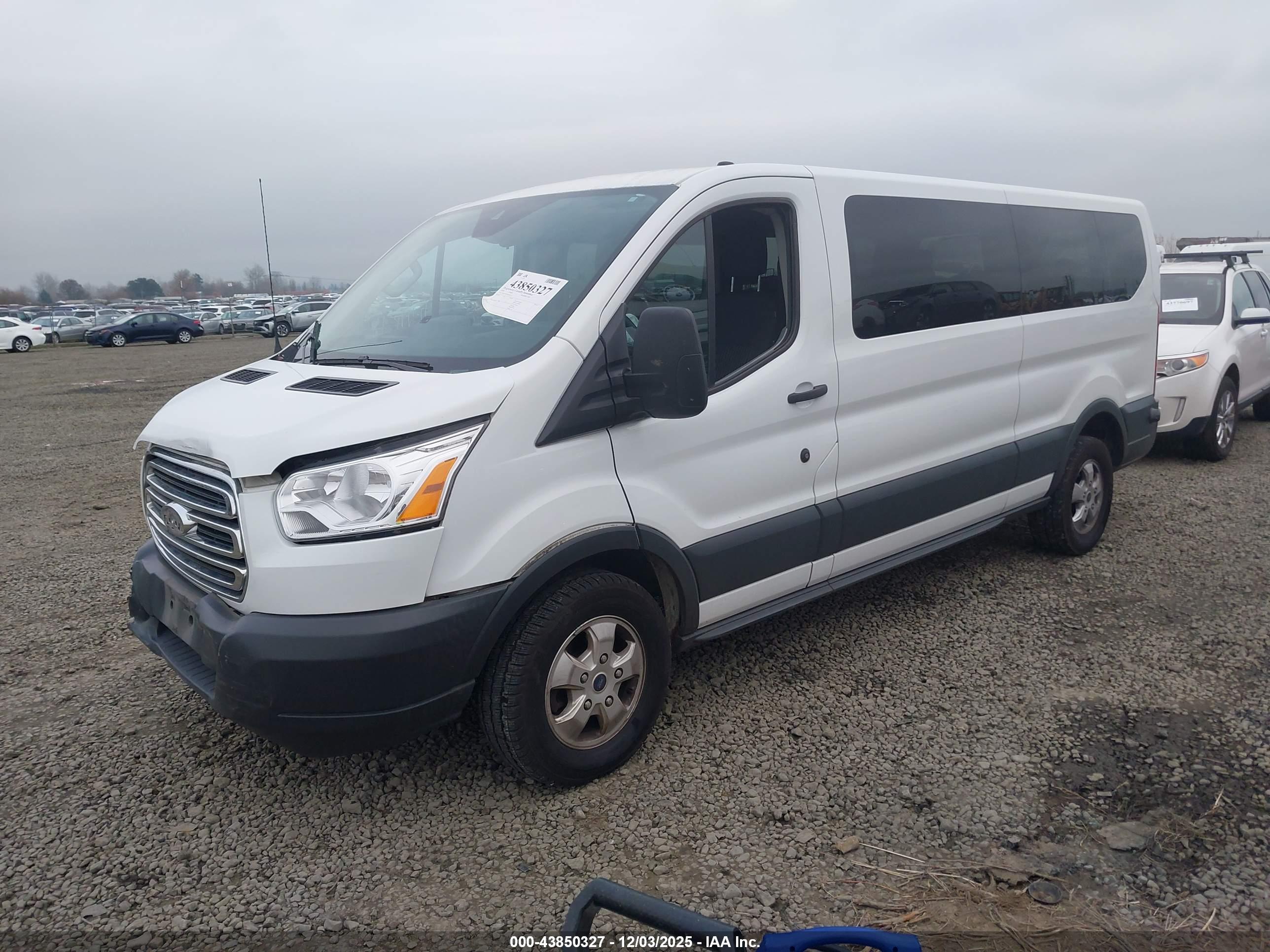FORD TRANSIT-350 image 2