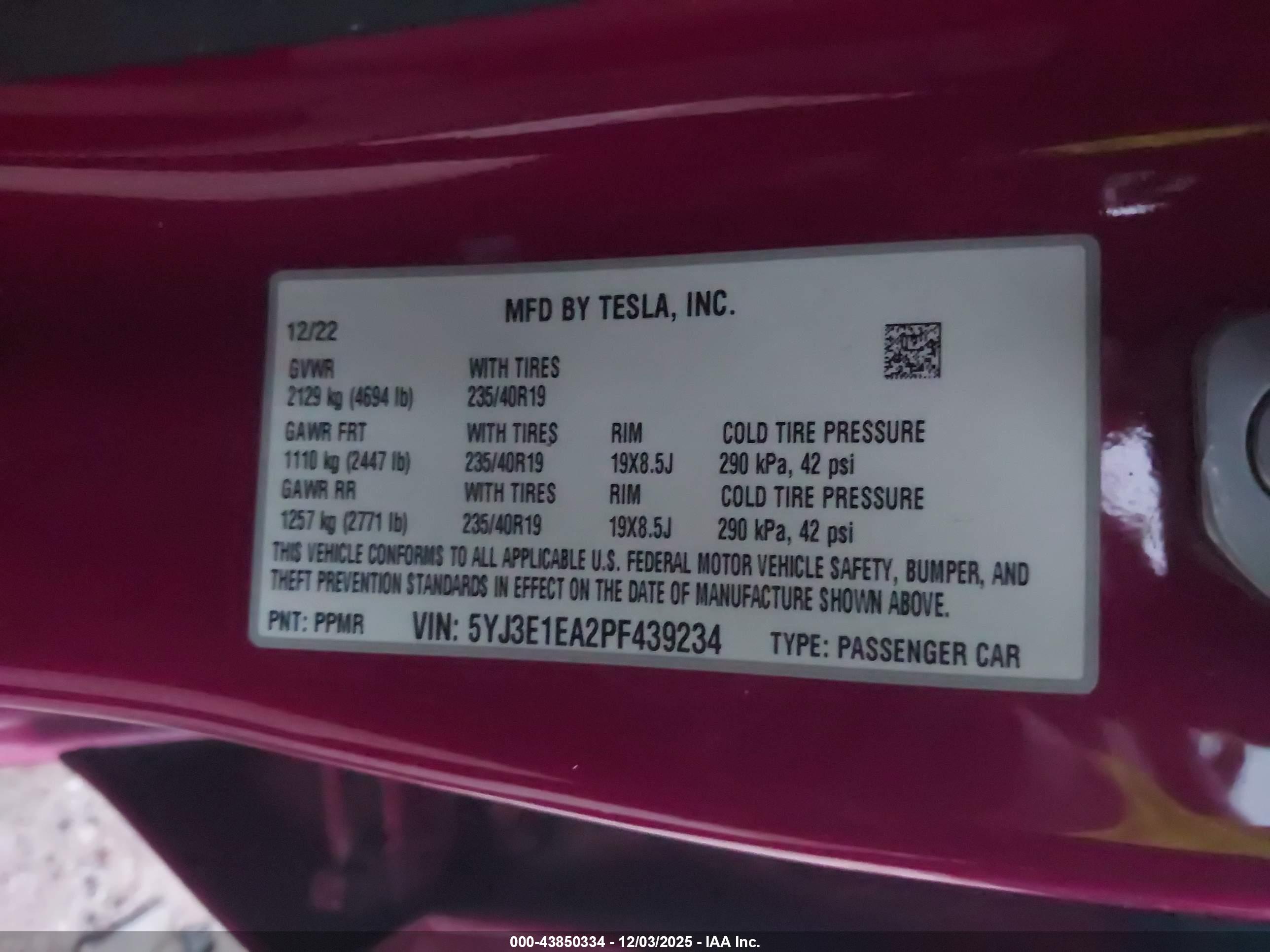 TESLA MODEL image 9