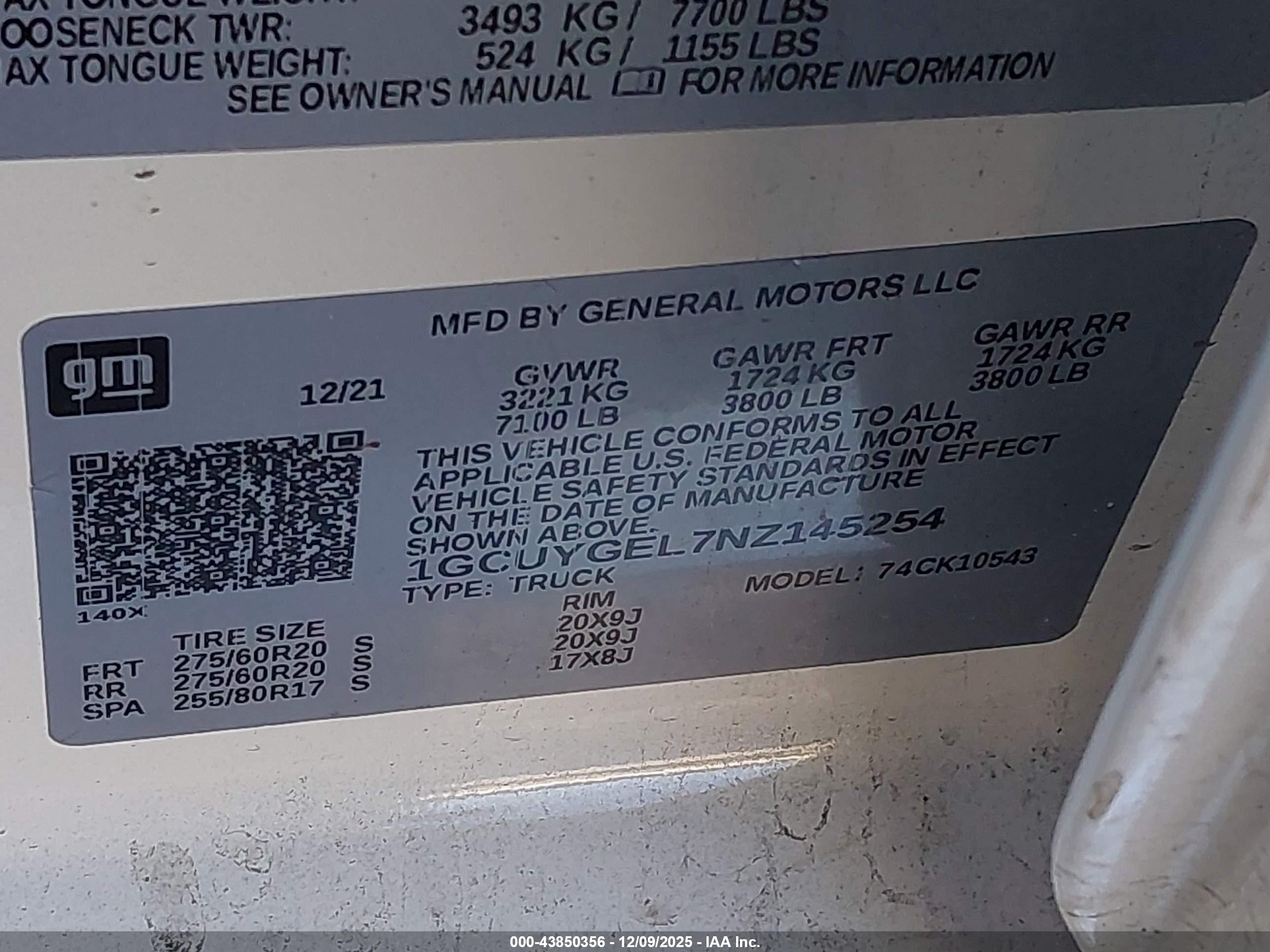 CHEVROLET SILVERADO image 9