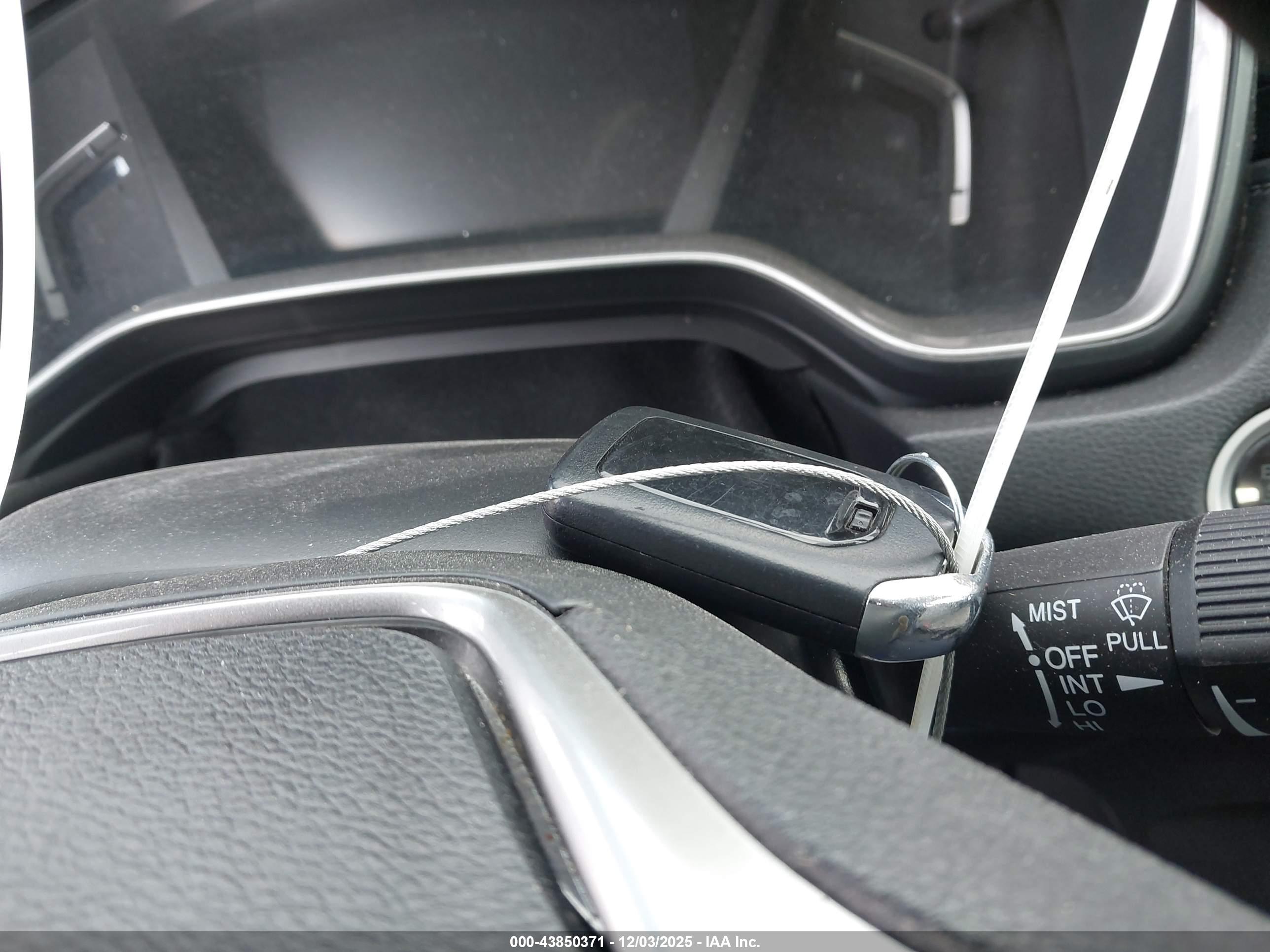 HONDA CR-V image 11