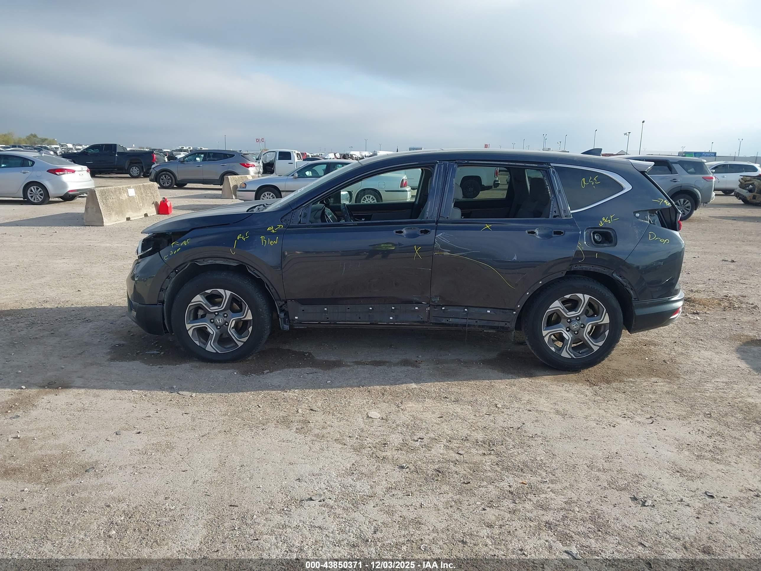 HONDA CR-V image 6
