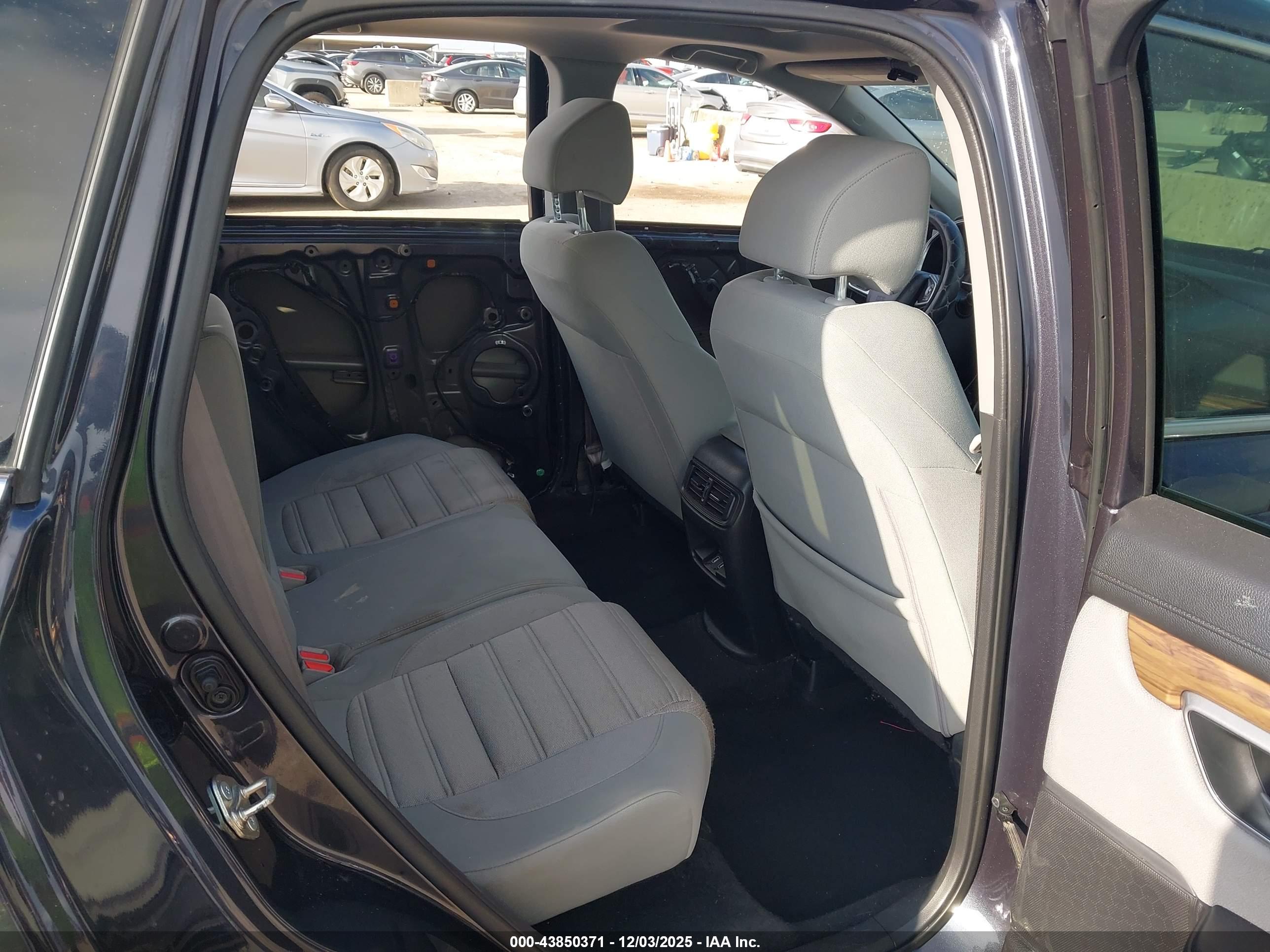HONDA CR-V image 8