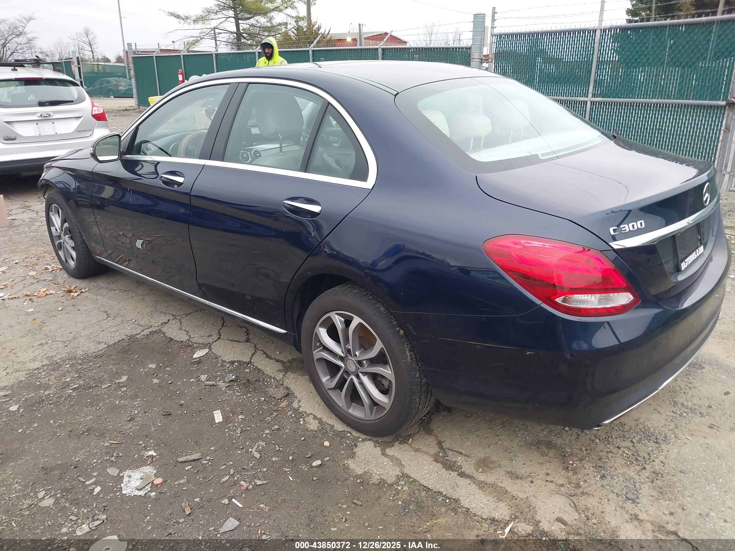 MERCEDES-BENZ C image 3