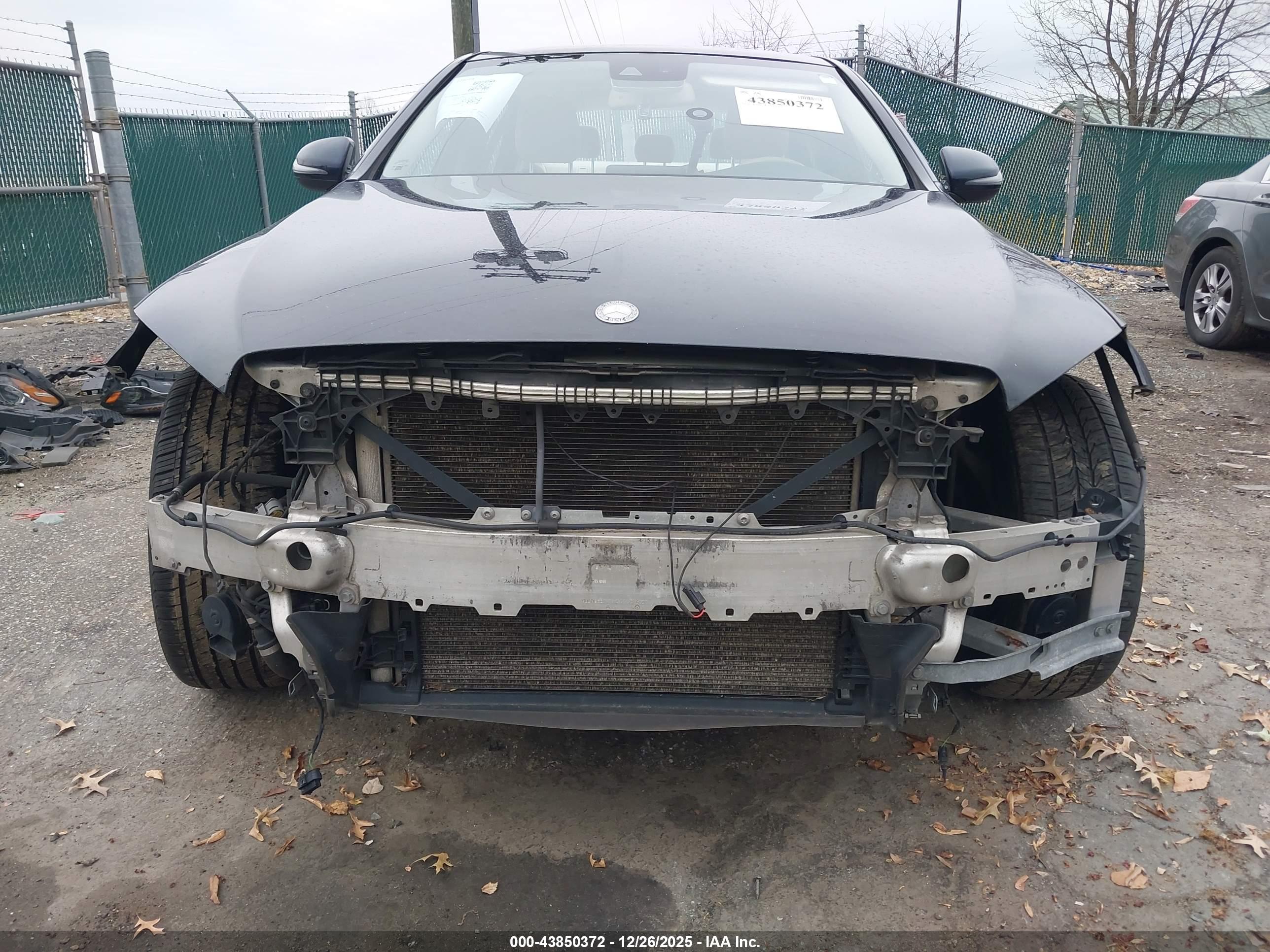 MERCEDES-BENZ C image 6