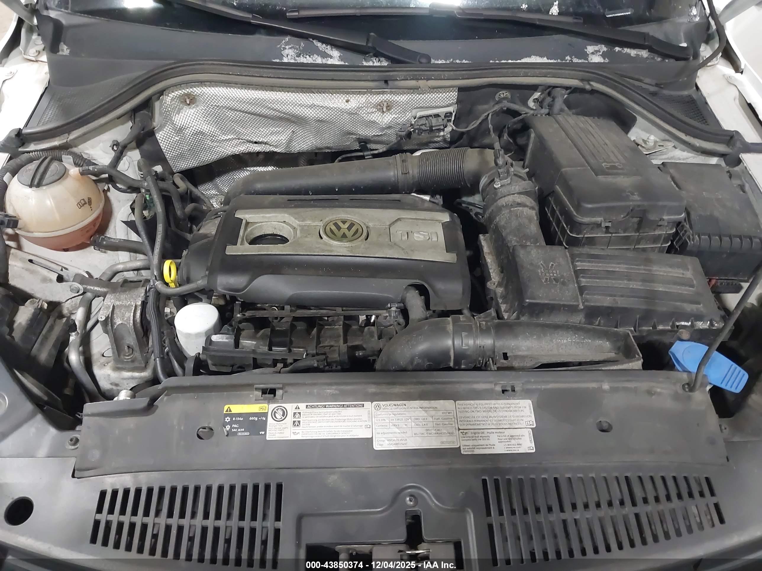 VOLKSWAGEN TIGUAN image 10