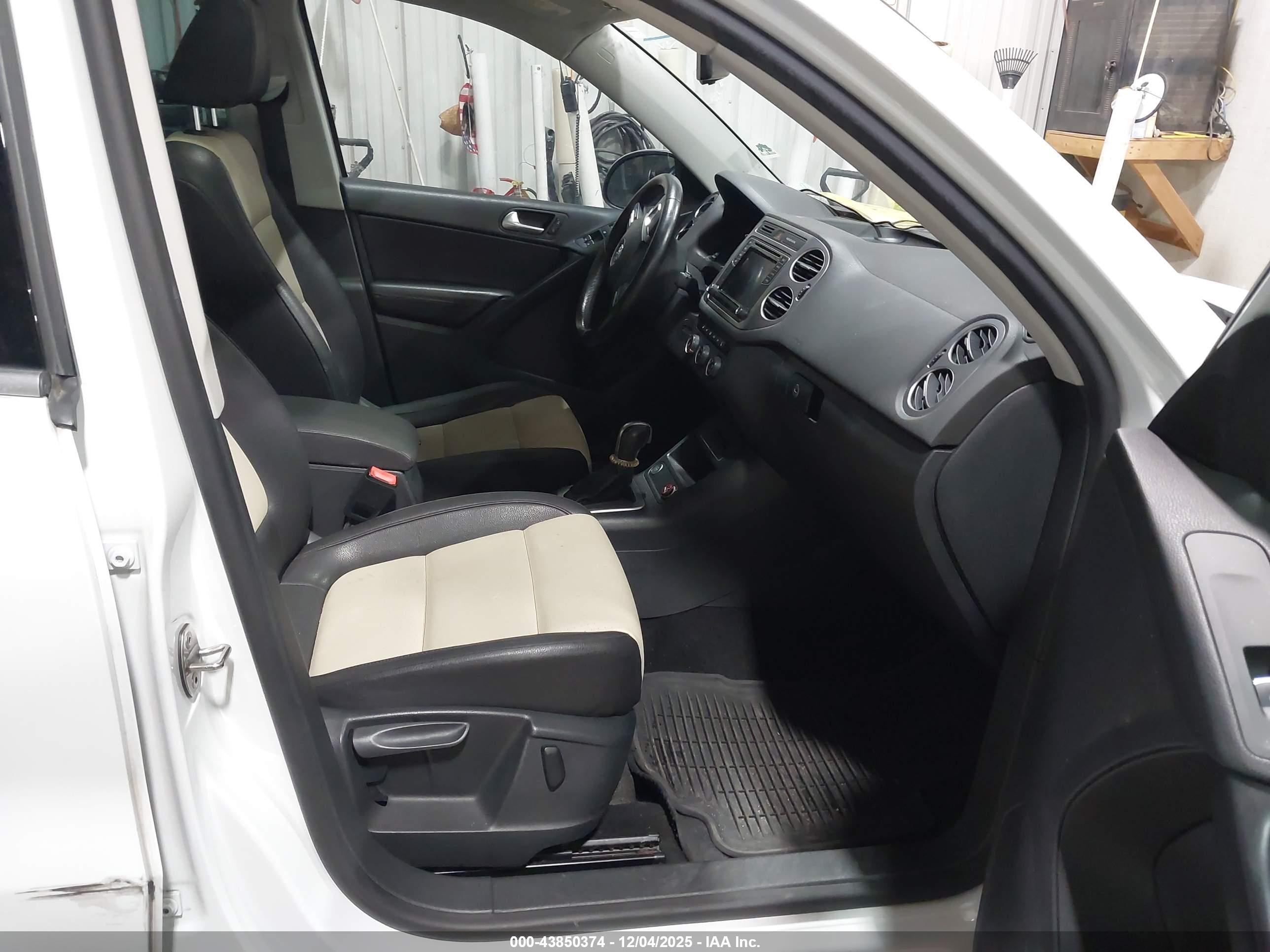 VOLKSWAGEN TIGUAN image 5