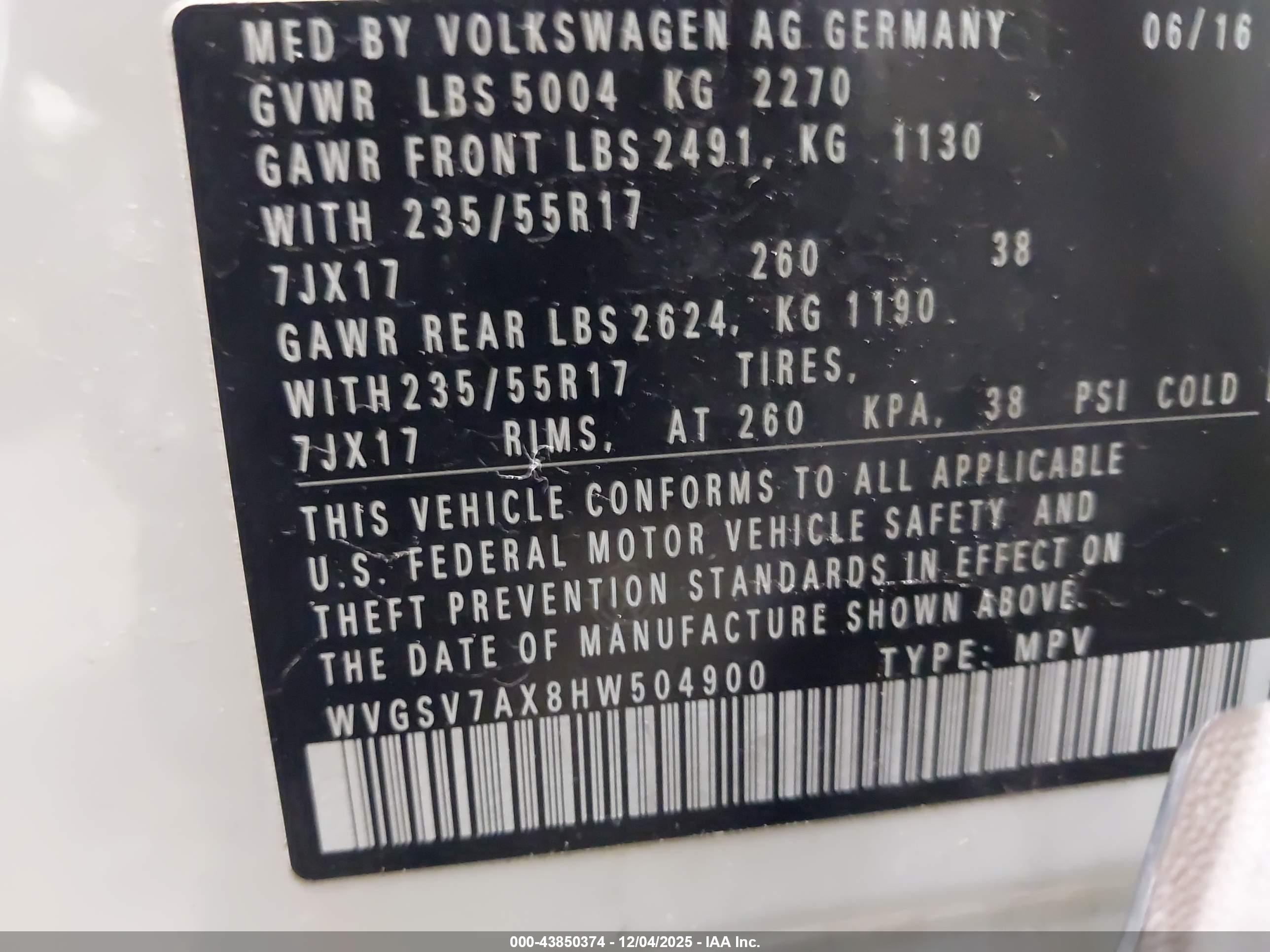 VOLKSWAGEN TIGUAN image 9