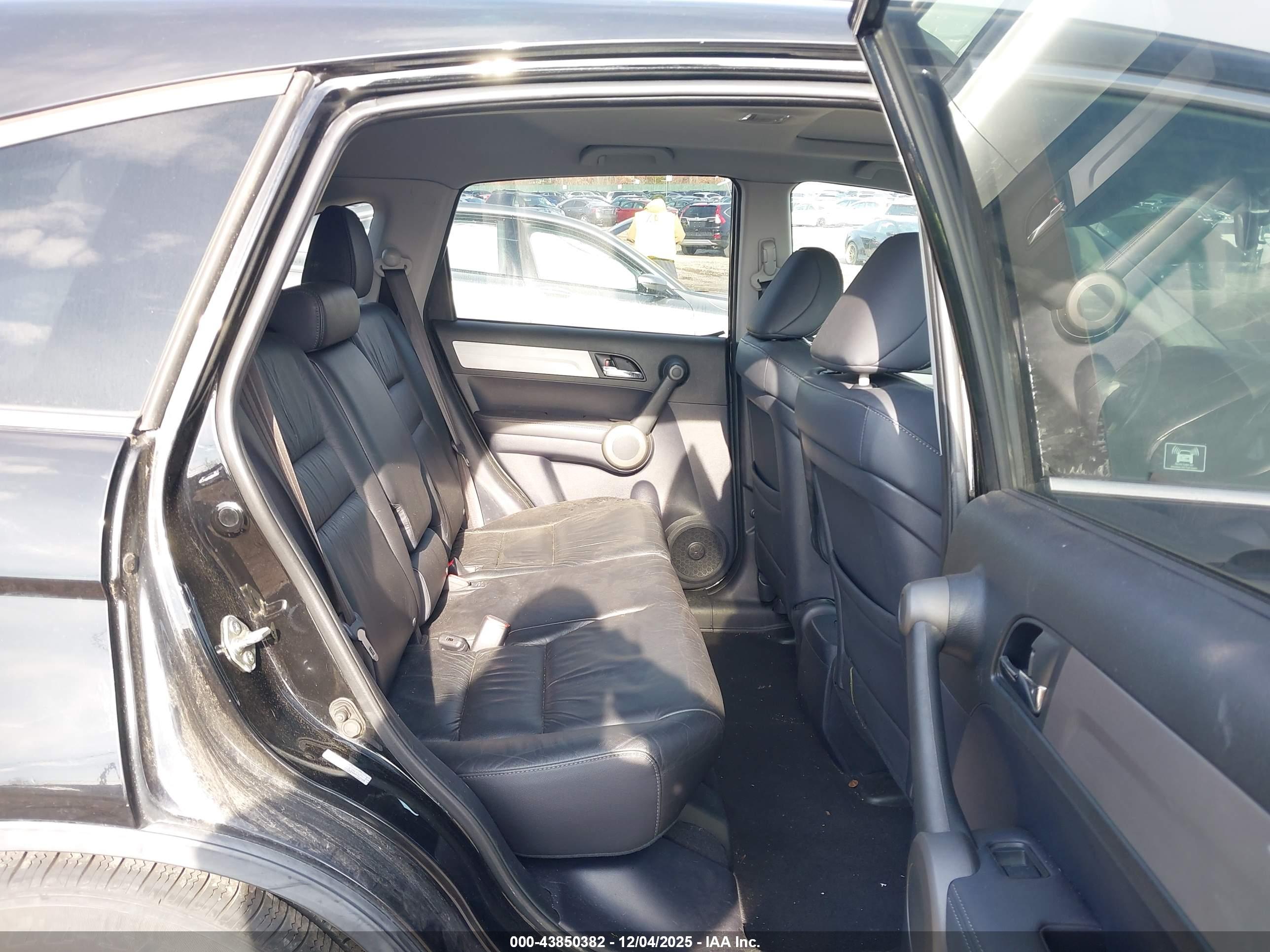 HONDA CR-V image 8