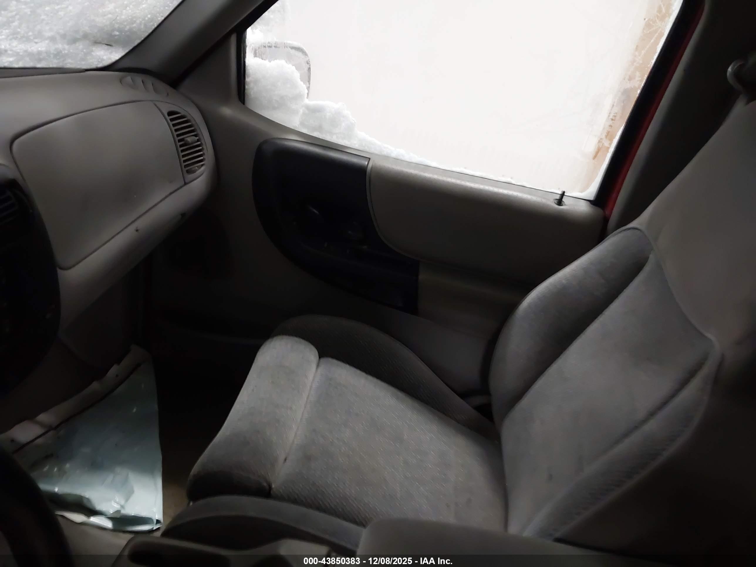 FORD RANGER image 5