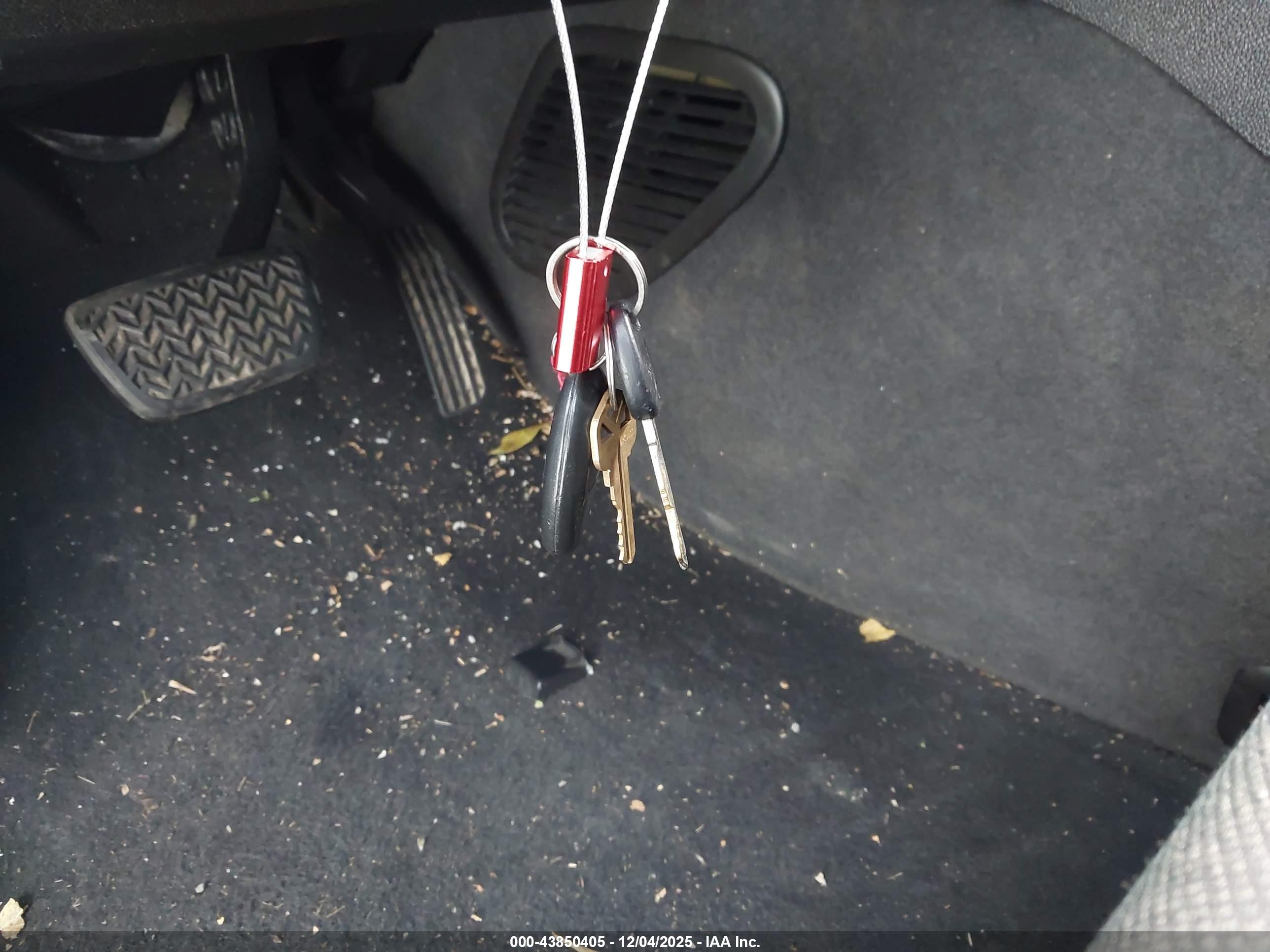 GMC ACADIA image 11
