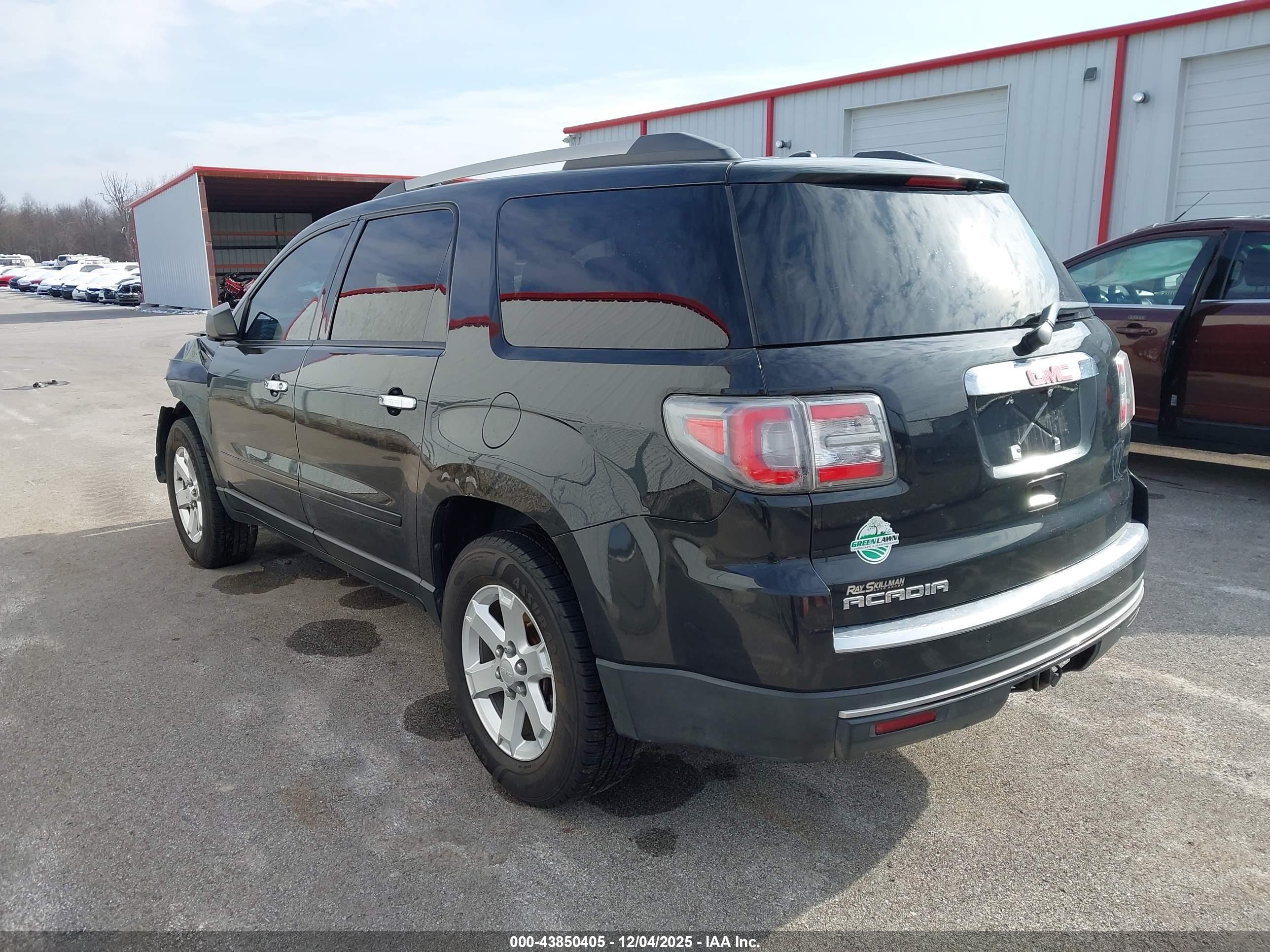 GMC ACADIA image 3