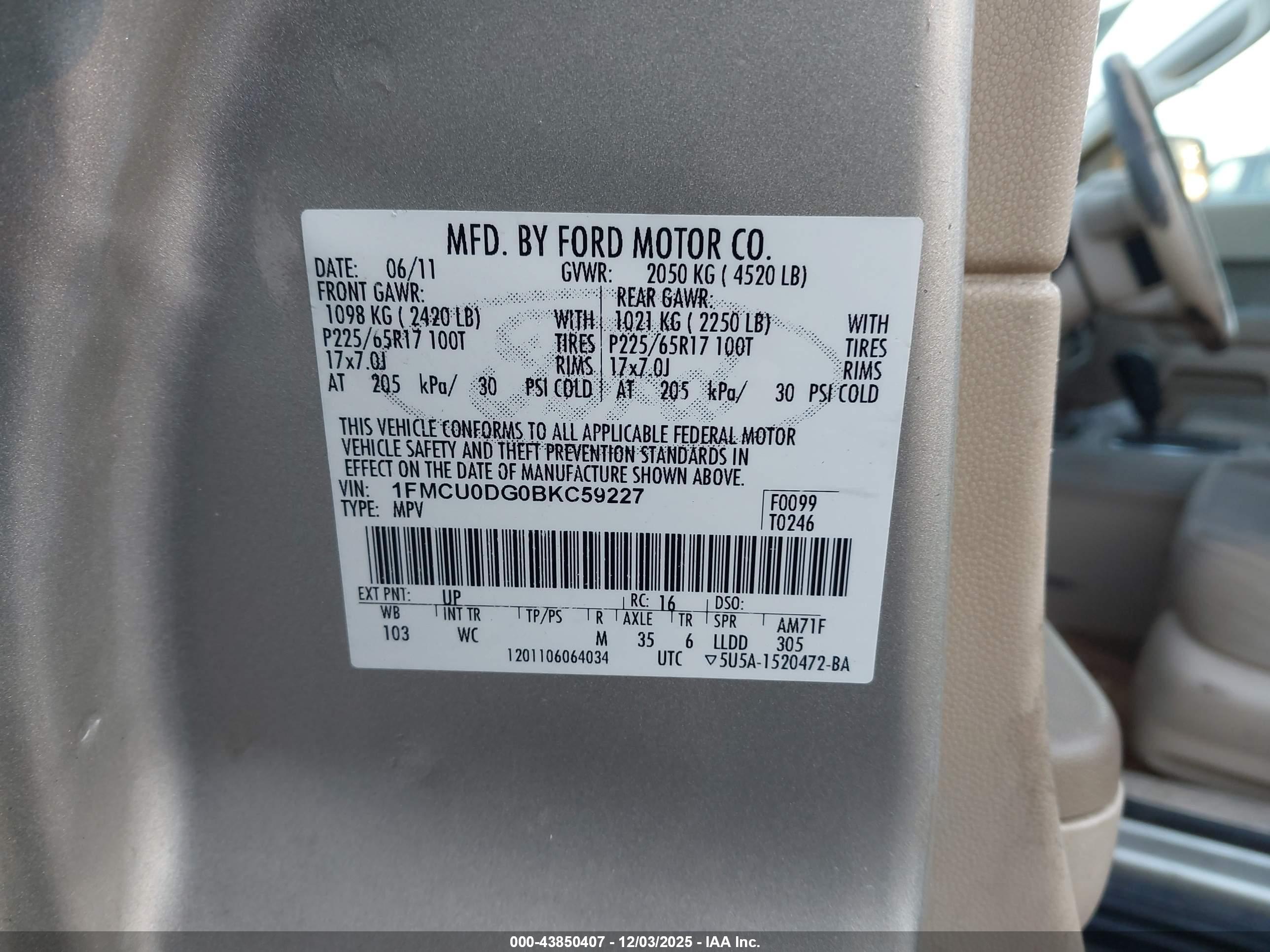 FORD ESCAPE image 9