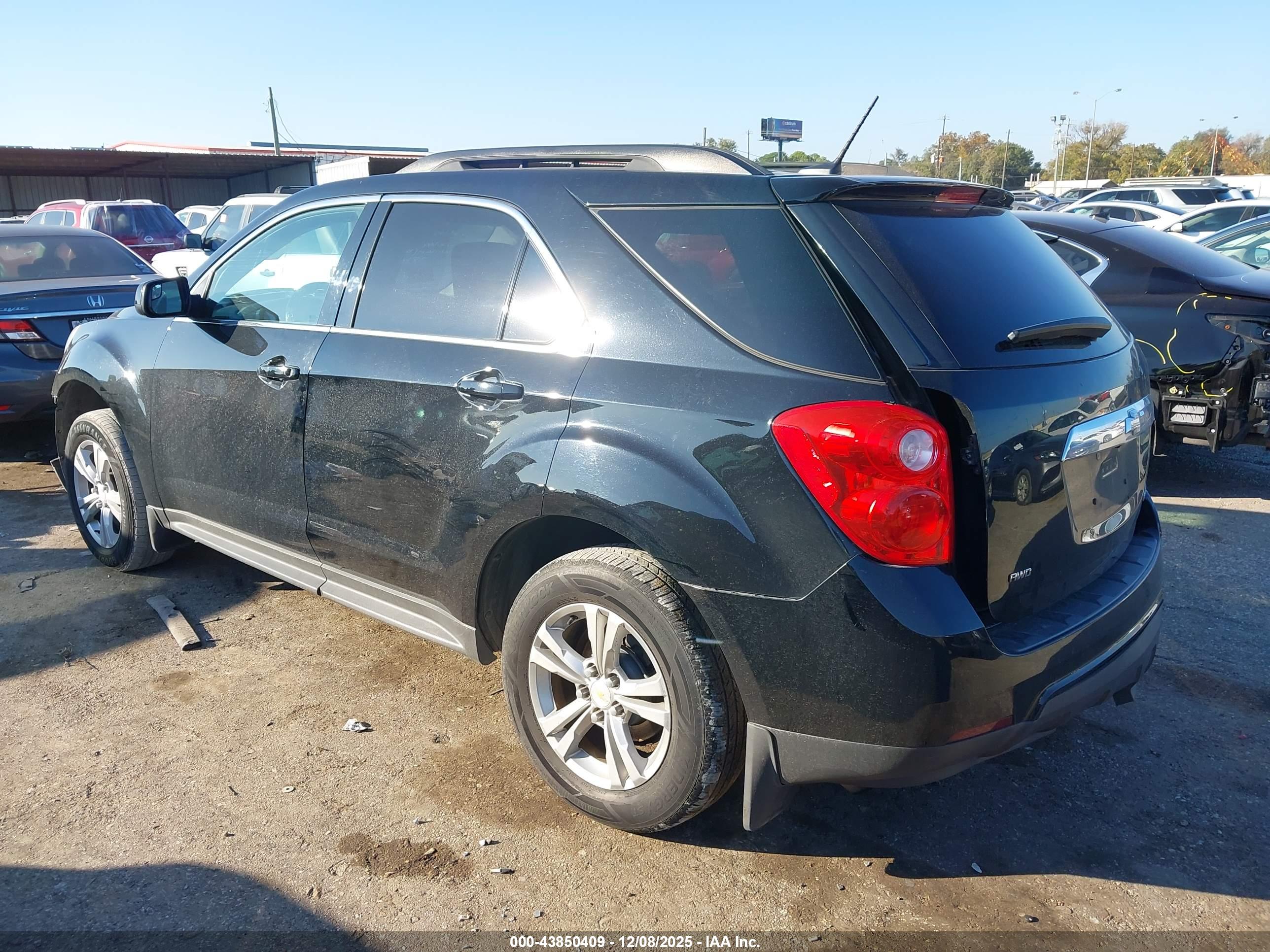 CHEVROLET EQUINOX image 3