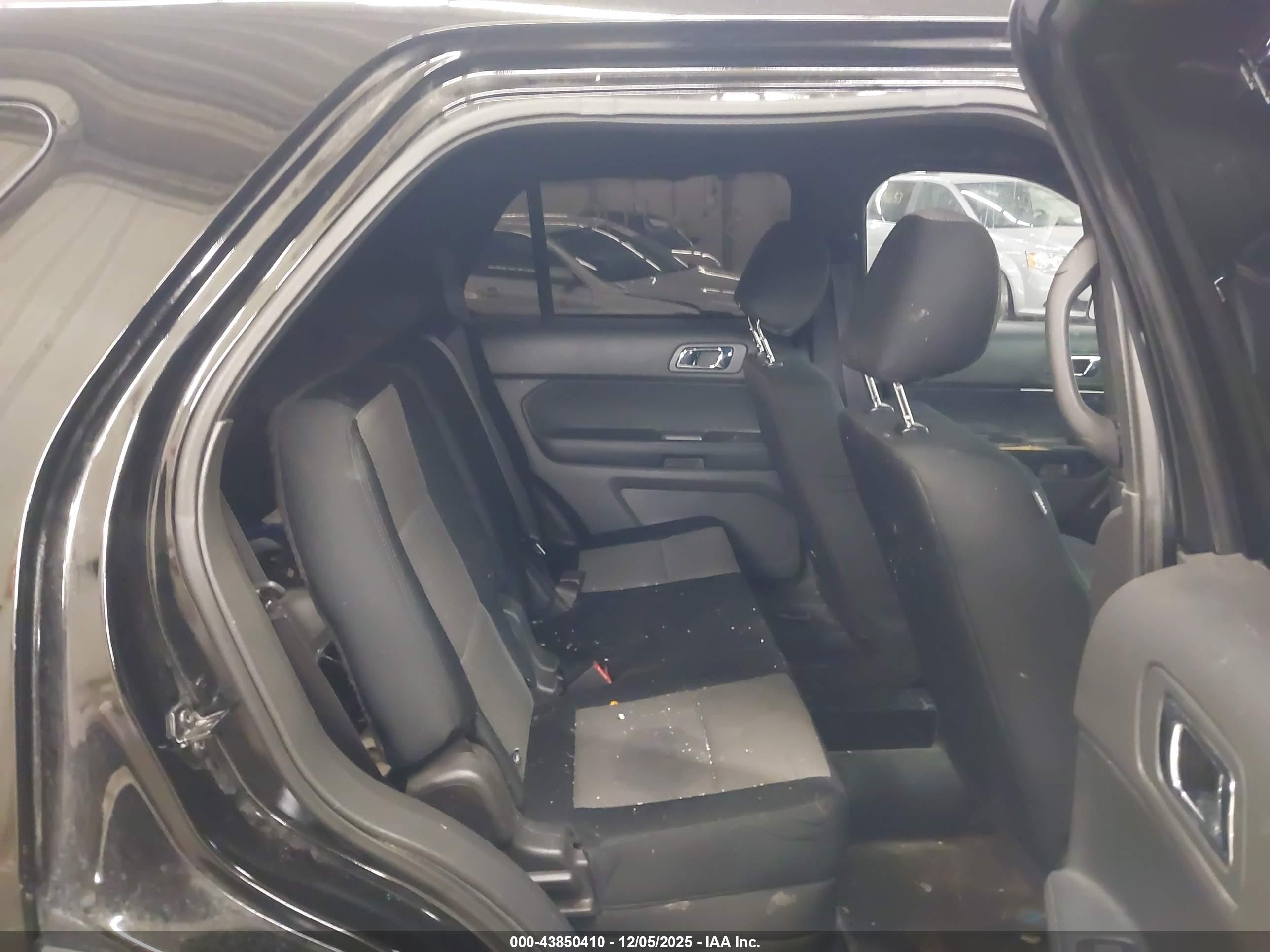 FORD UTILITY image 8