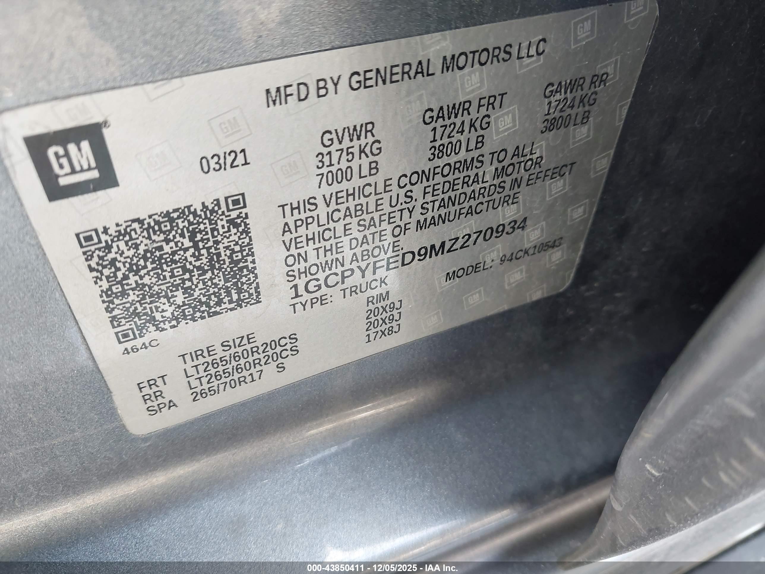 CHEVROLET SILVERADO image 9