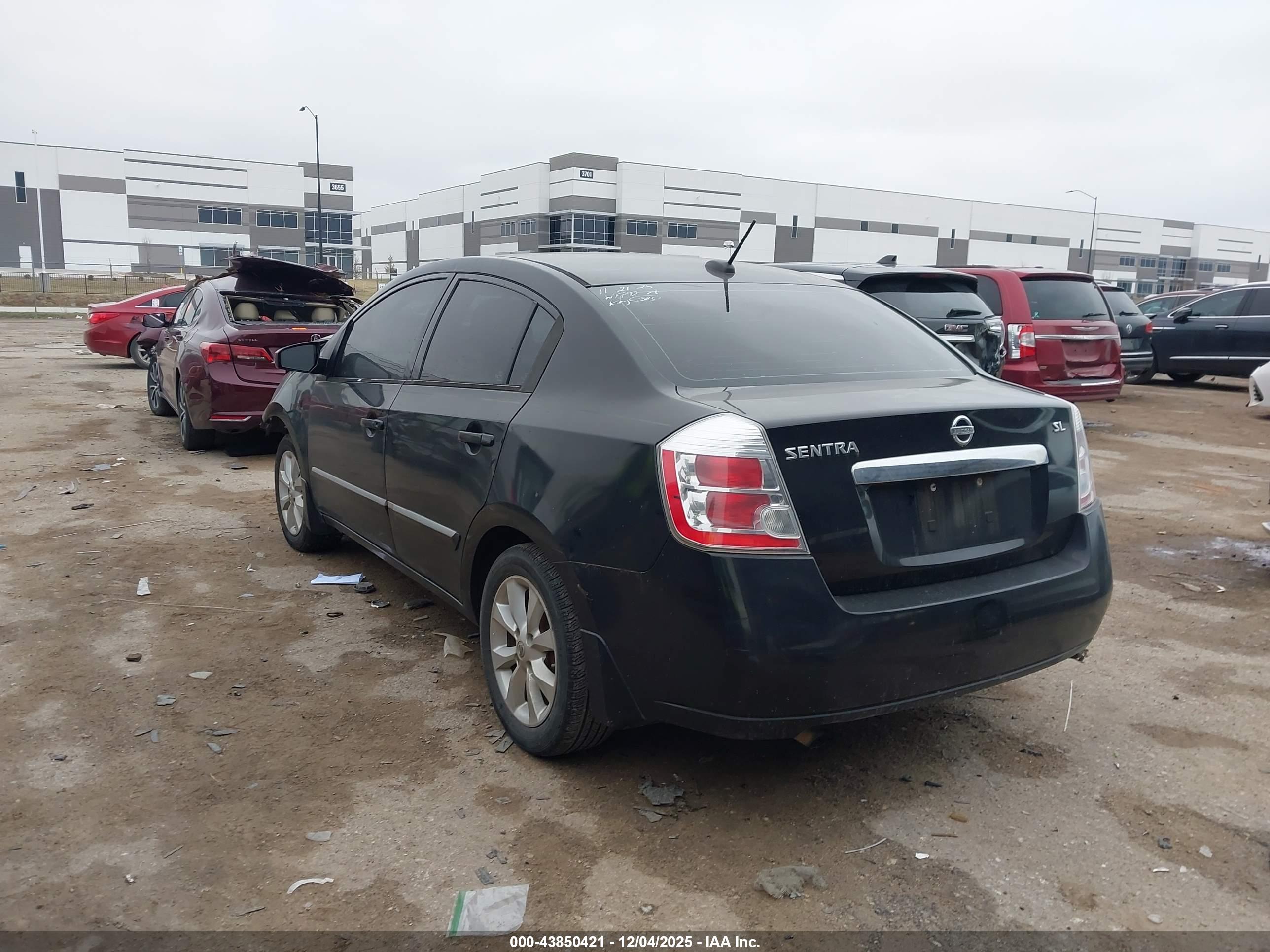 NISSAN SENTRA image 3