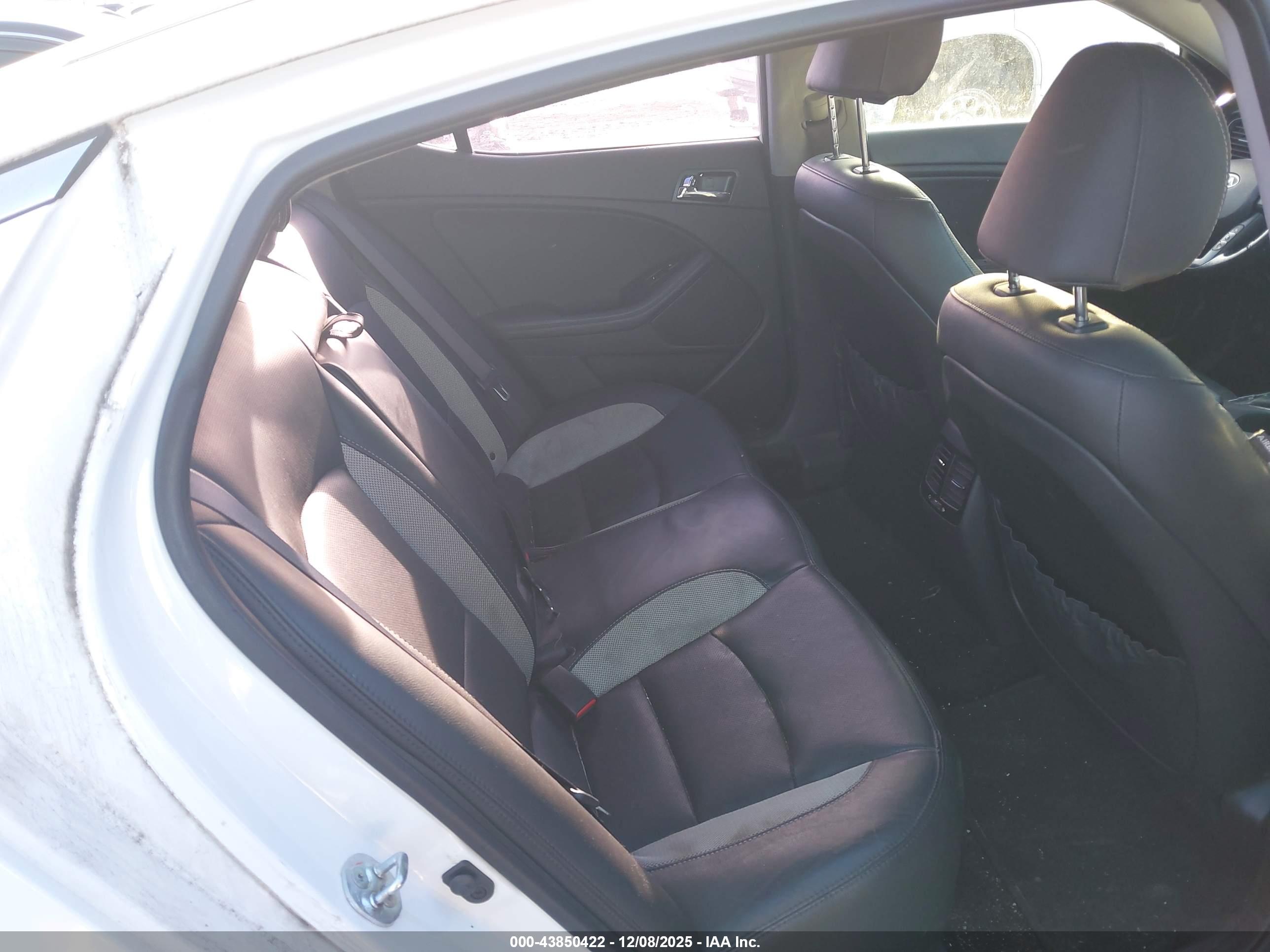 KIA OPTIMA image 8