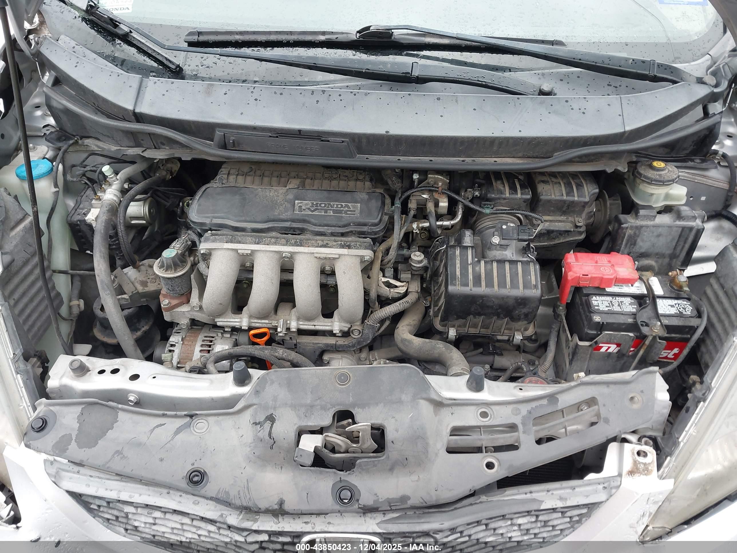 HONDA FIT image 10