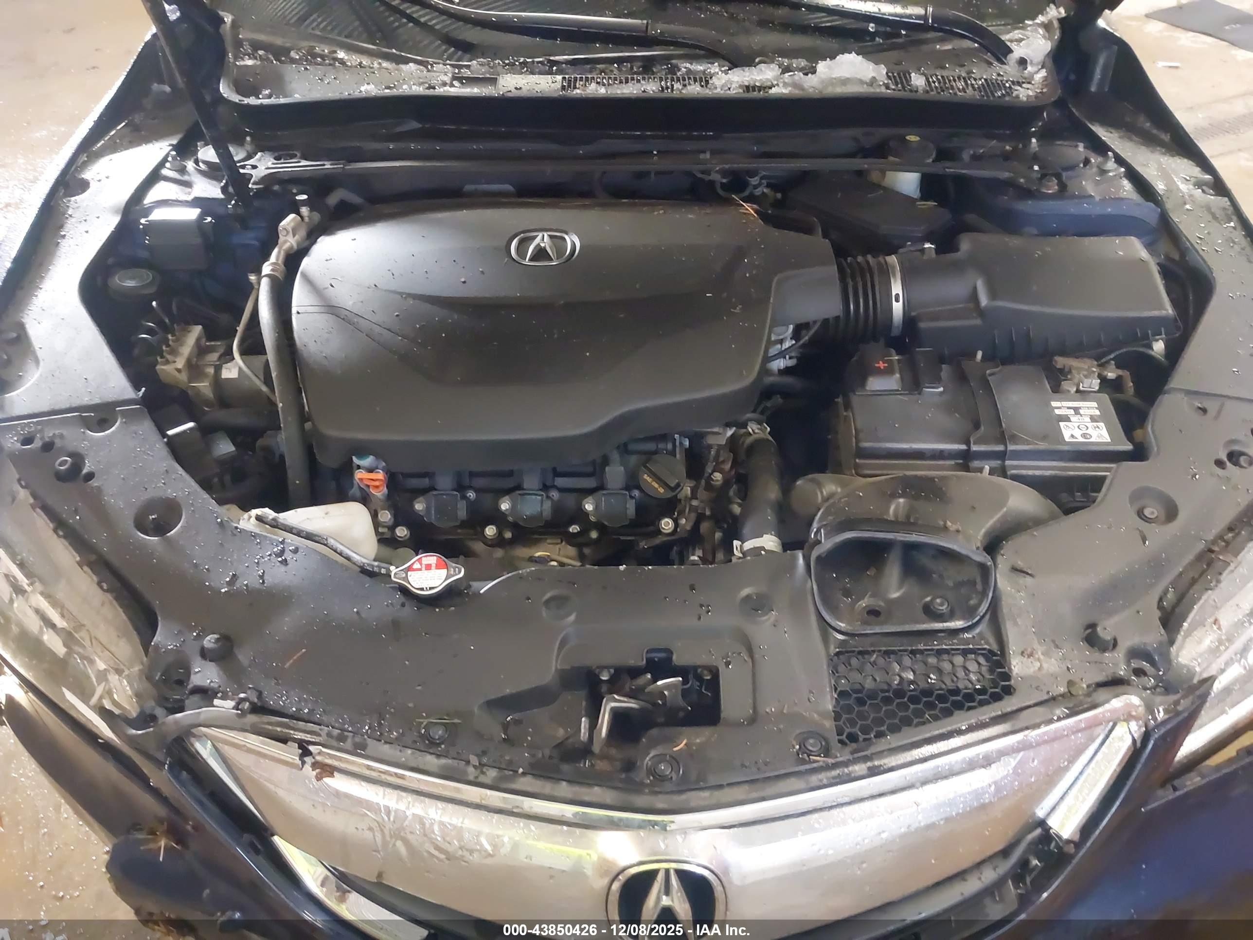 ACURA TLX image 10