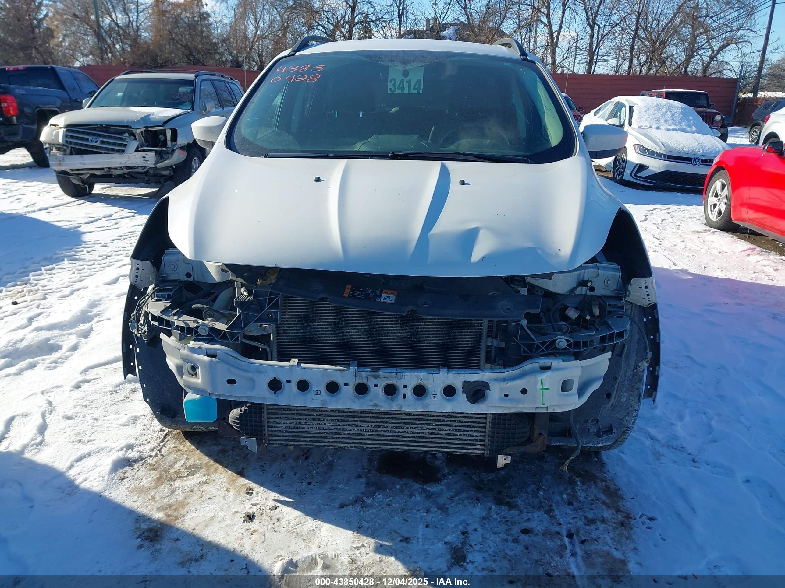 FORD ESCAPE image 6