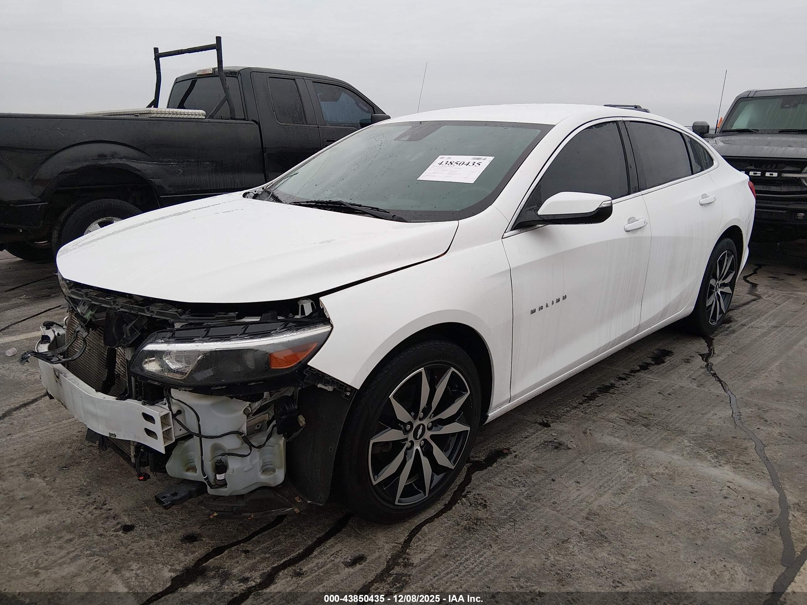 CHEVROLET MALIBU image 2