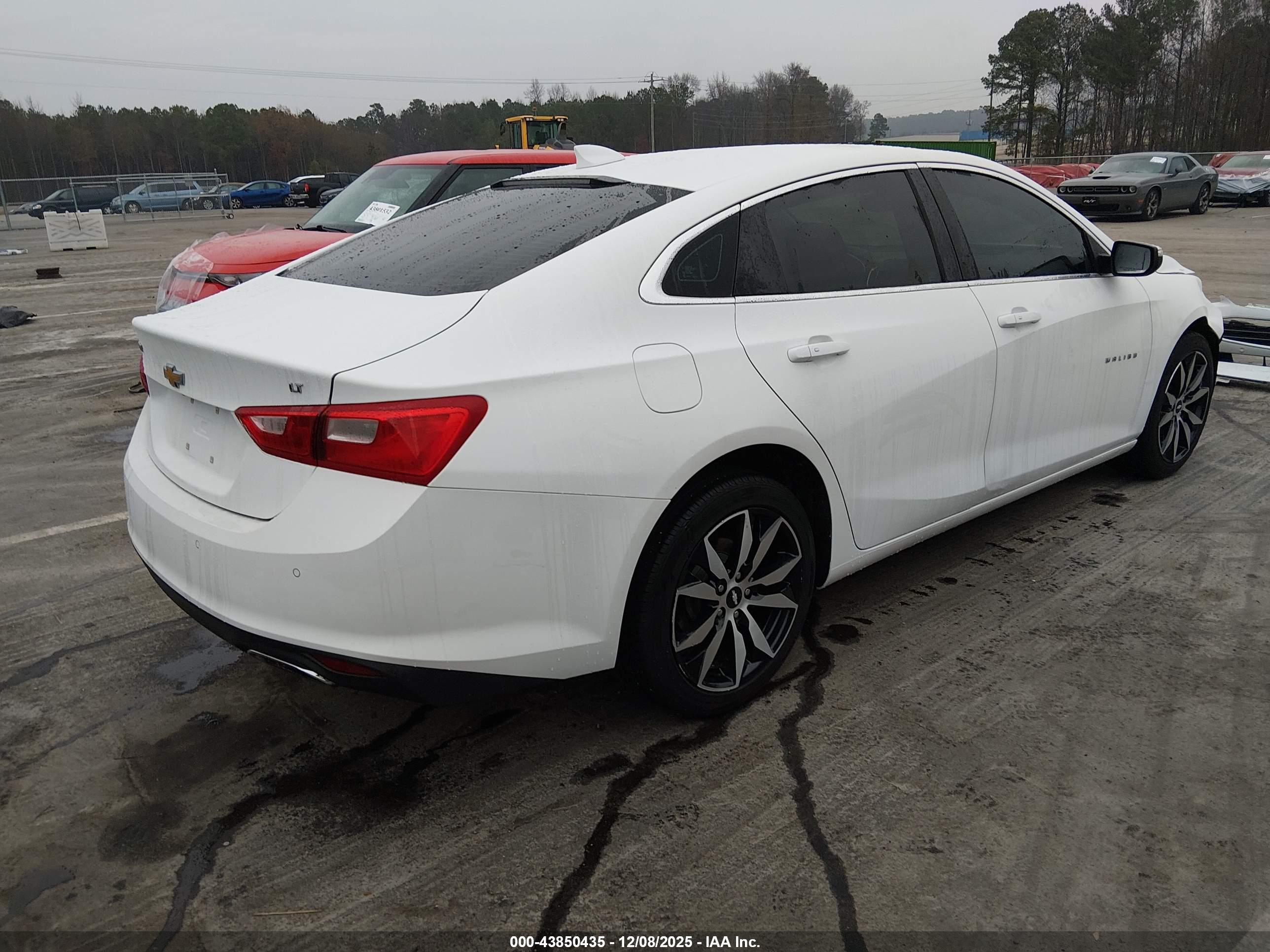 CHEVROLET MALIBU image 4