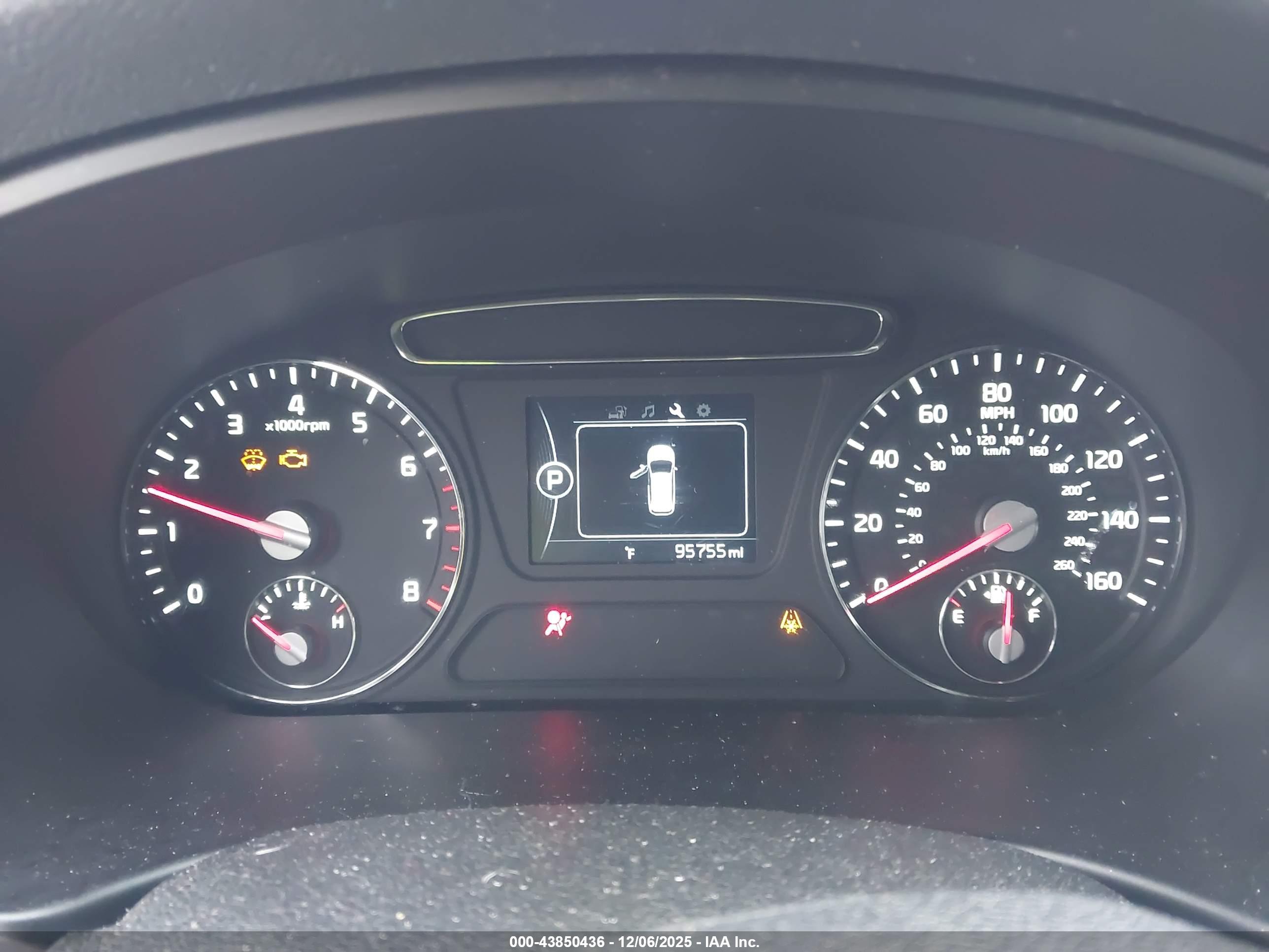 KIA SORENTO image 7