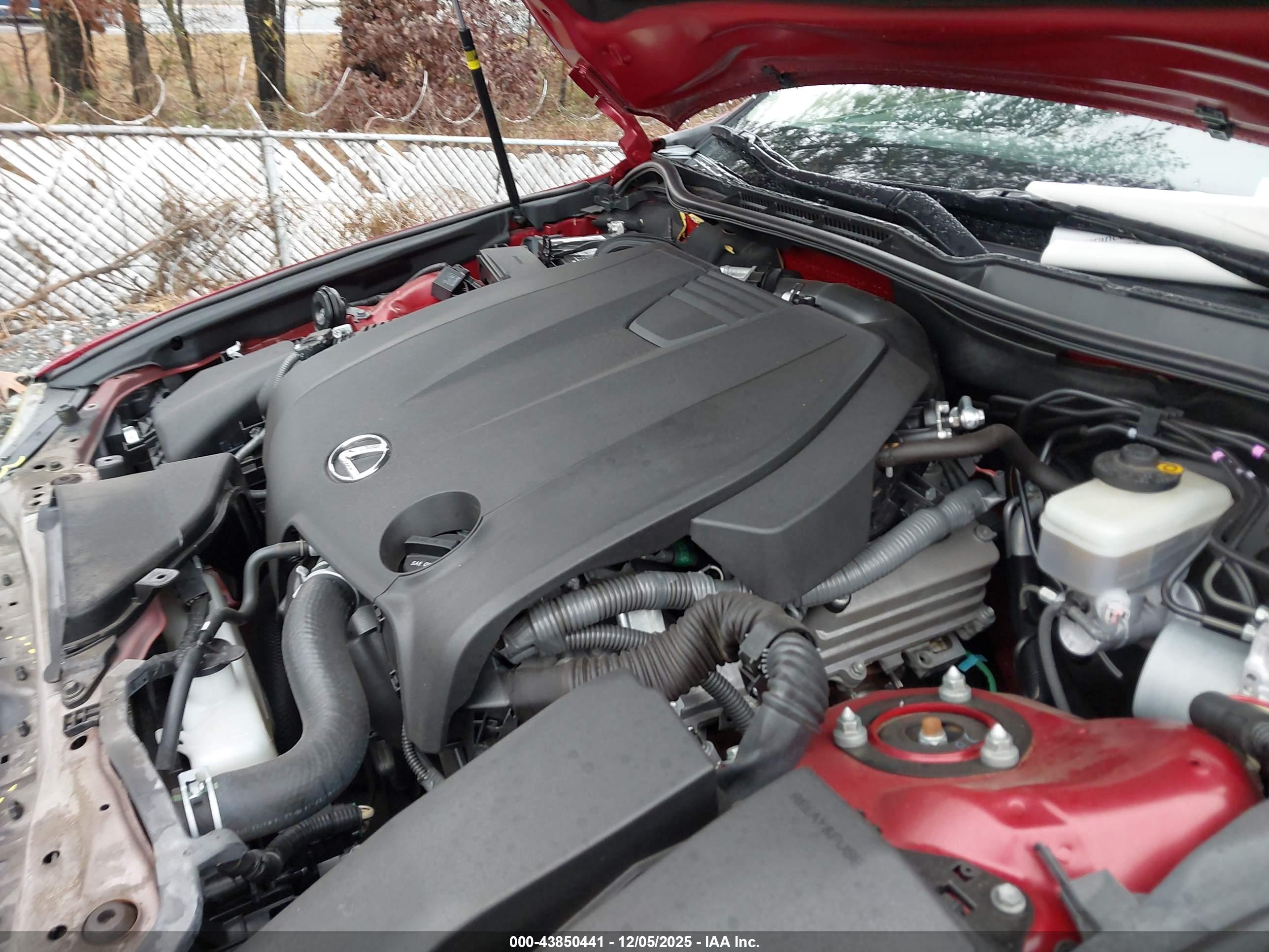 LEXUS IS image 10