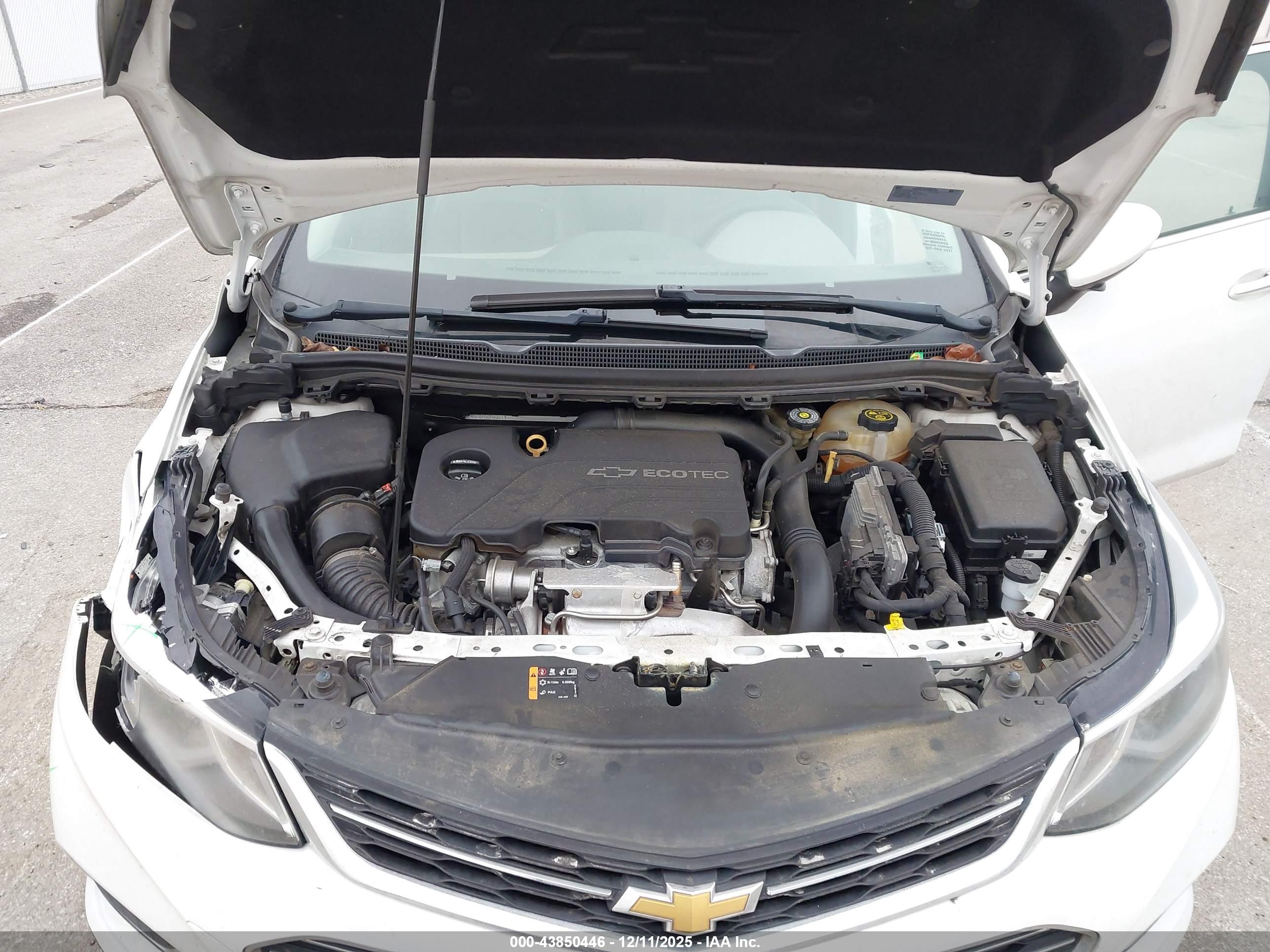 CHEVROLET CRUZE image 10